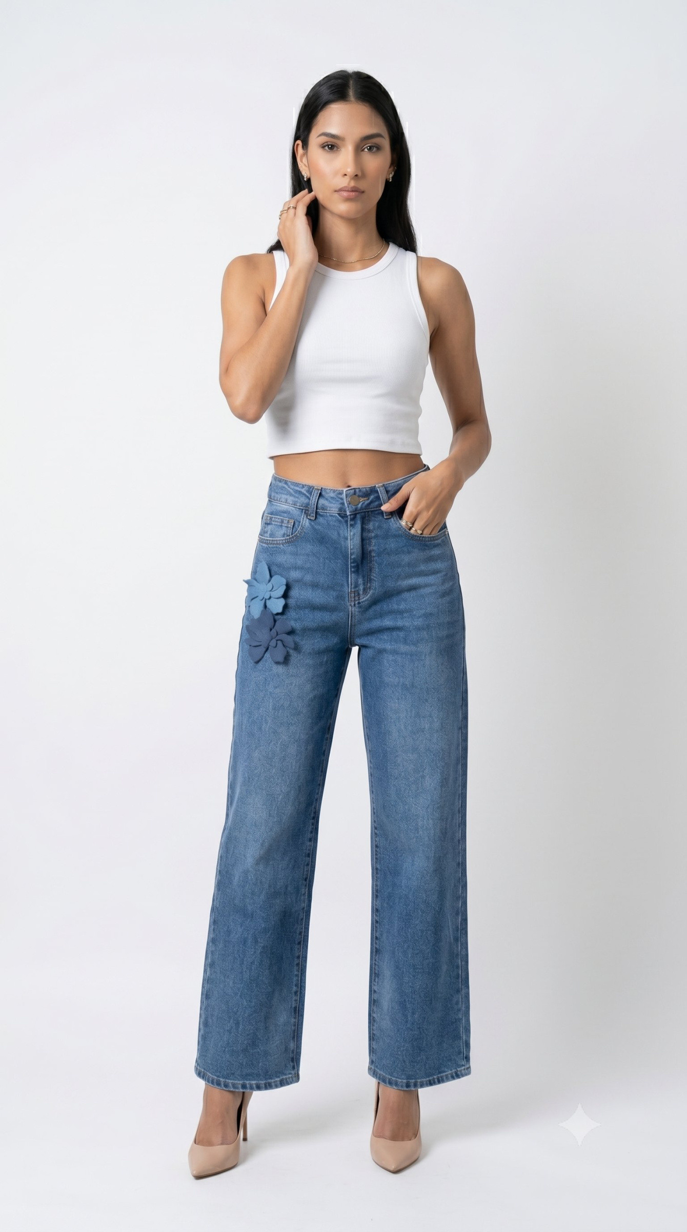 Mayorista Daysie - Jeans de pierna ancha con flores en relieve