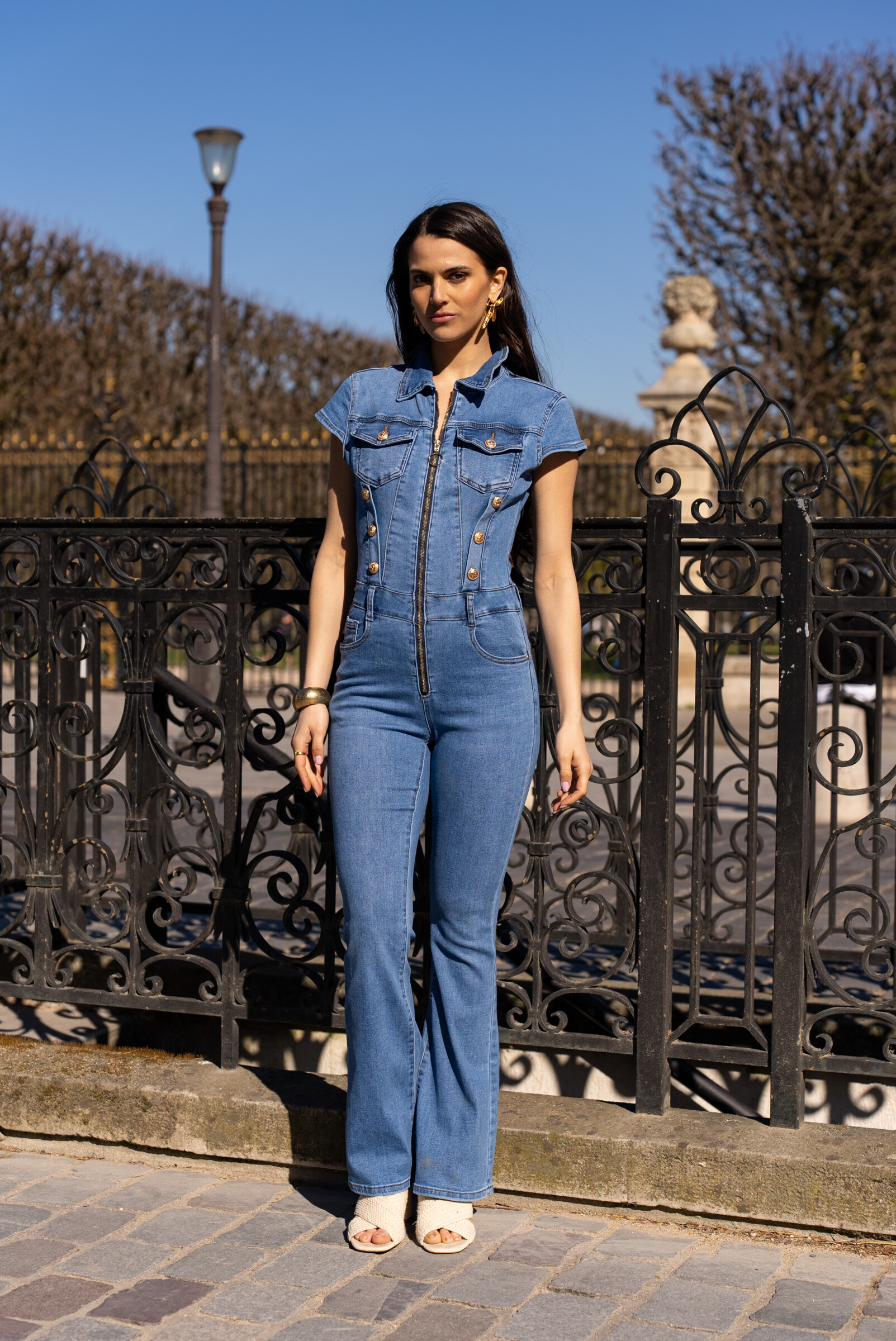 Grossista DENIM LIFE - Tuta in denim stretch con bottoni dorati