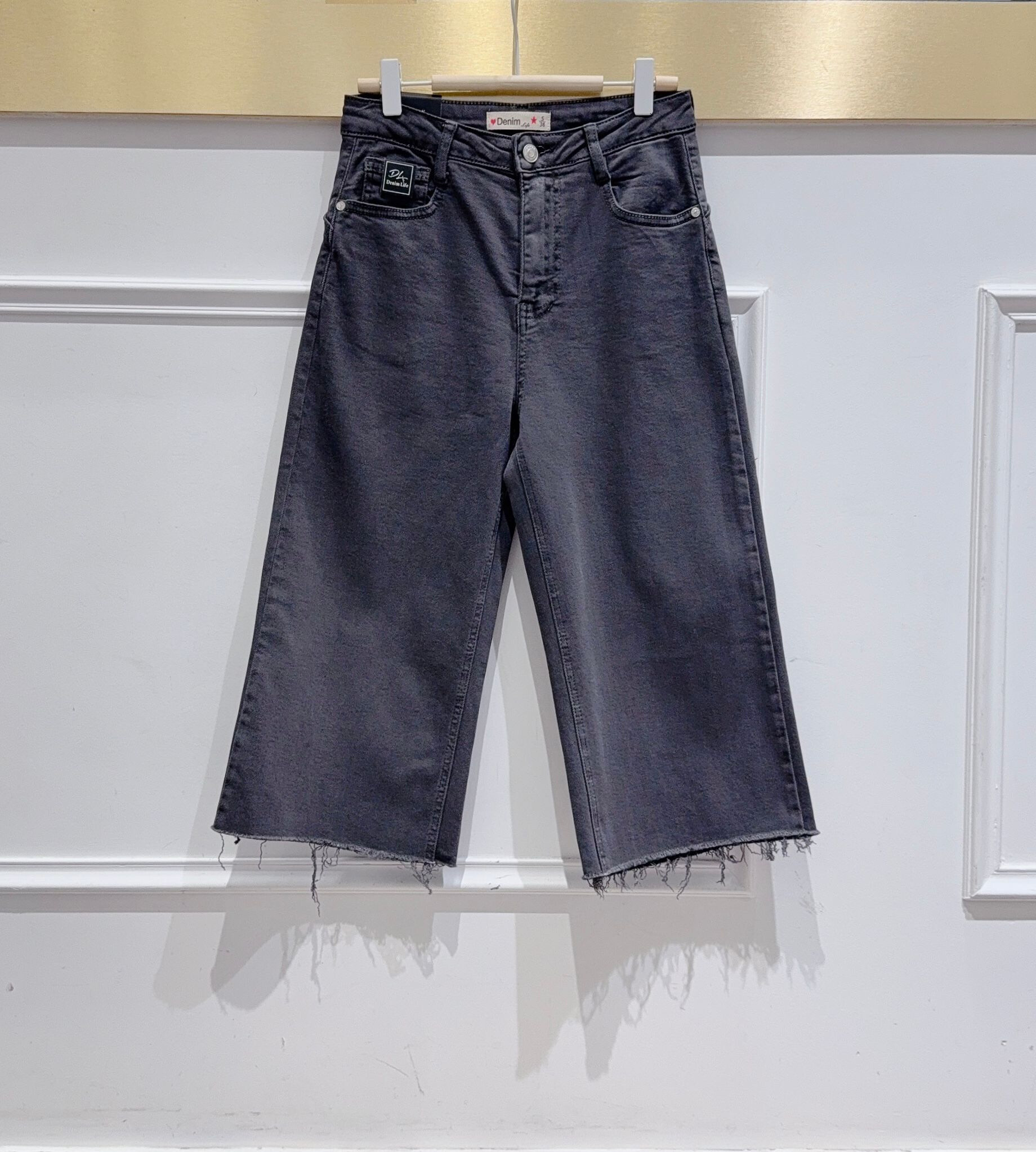 Grossista DENIM LIFE - Jeans push up elasticizzati a gamba larga