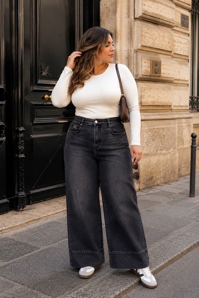 Grossiste DENIM LIFE - Jean grande taille super wide leg stretch avec grande ourlet Grossiste DENIM LIFE - Jean grande taille super wide leg stretch avec grande ourlet