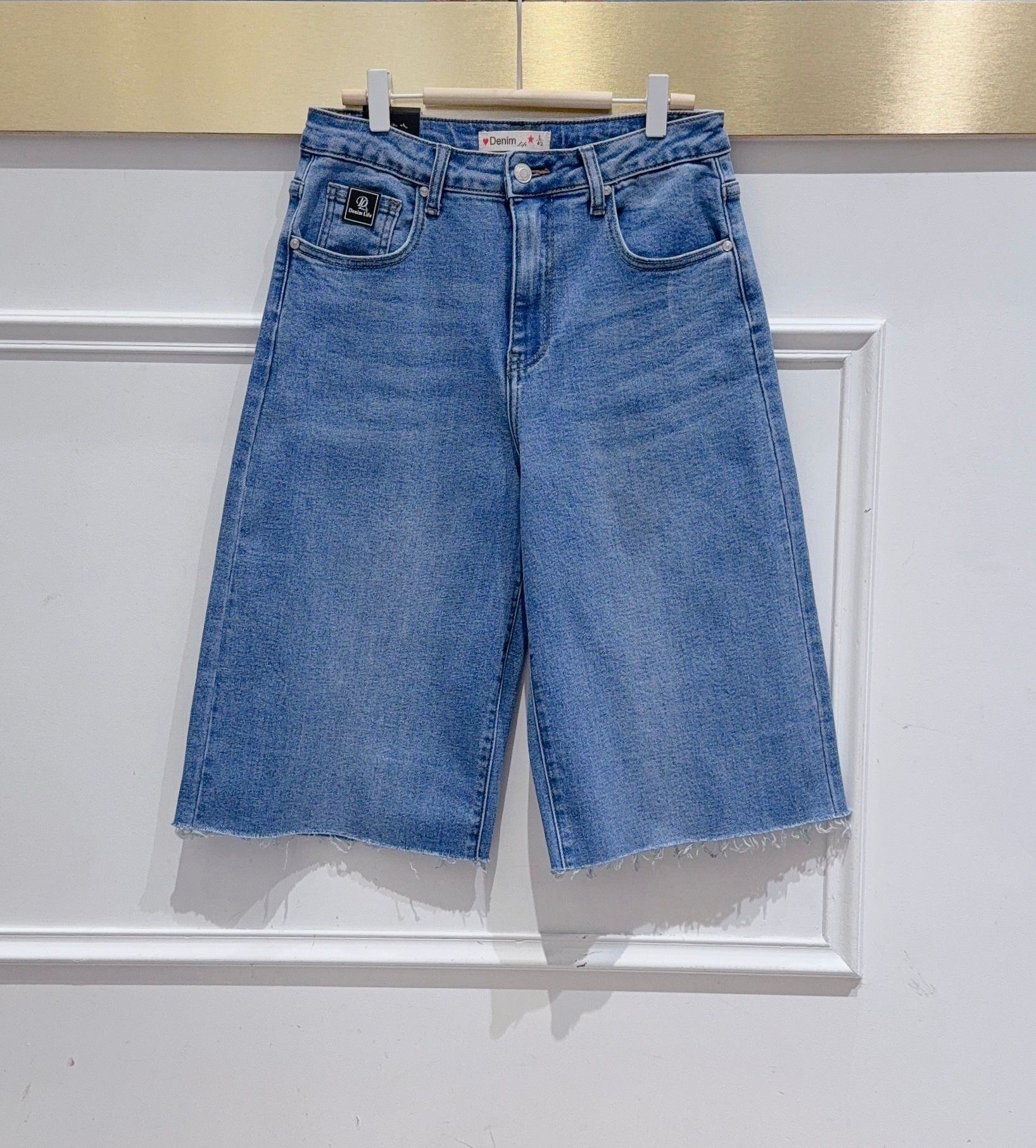 Großhändler DENIM LIFE - Weite Stretch-Denim Bermuda Shorts in Übergröße