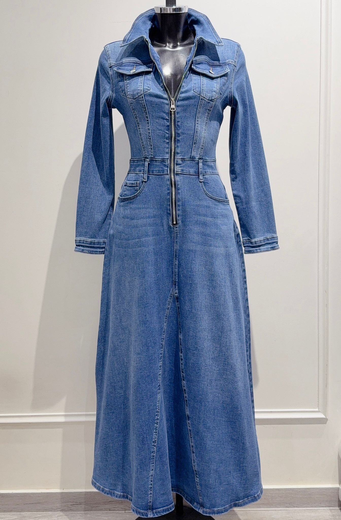Großhändler DENIM LIFE - Langes Stretch-Jeanskleid mit langen Ärmeln