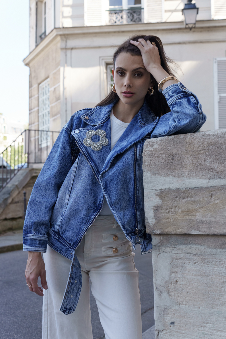 Grossiste DENIM LIFE - Veste oversize perfecto avec fleur