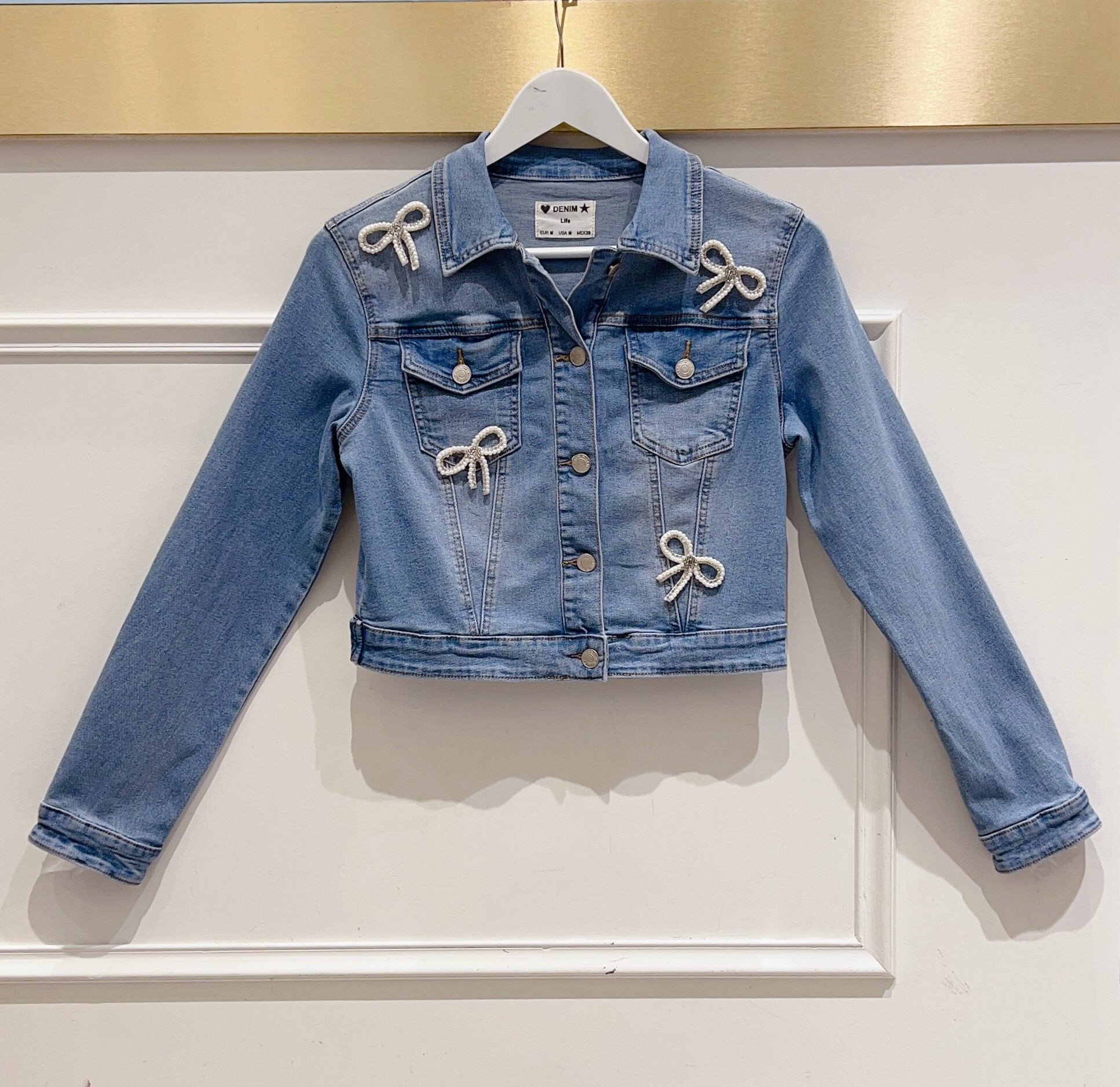 Grossista DENIM LIFE - Giacca di jeans elasticizzata con perle e diamanti