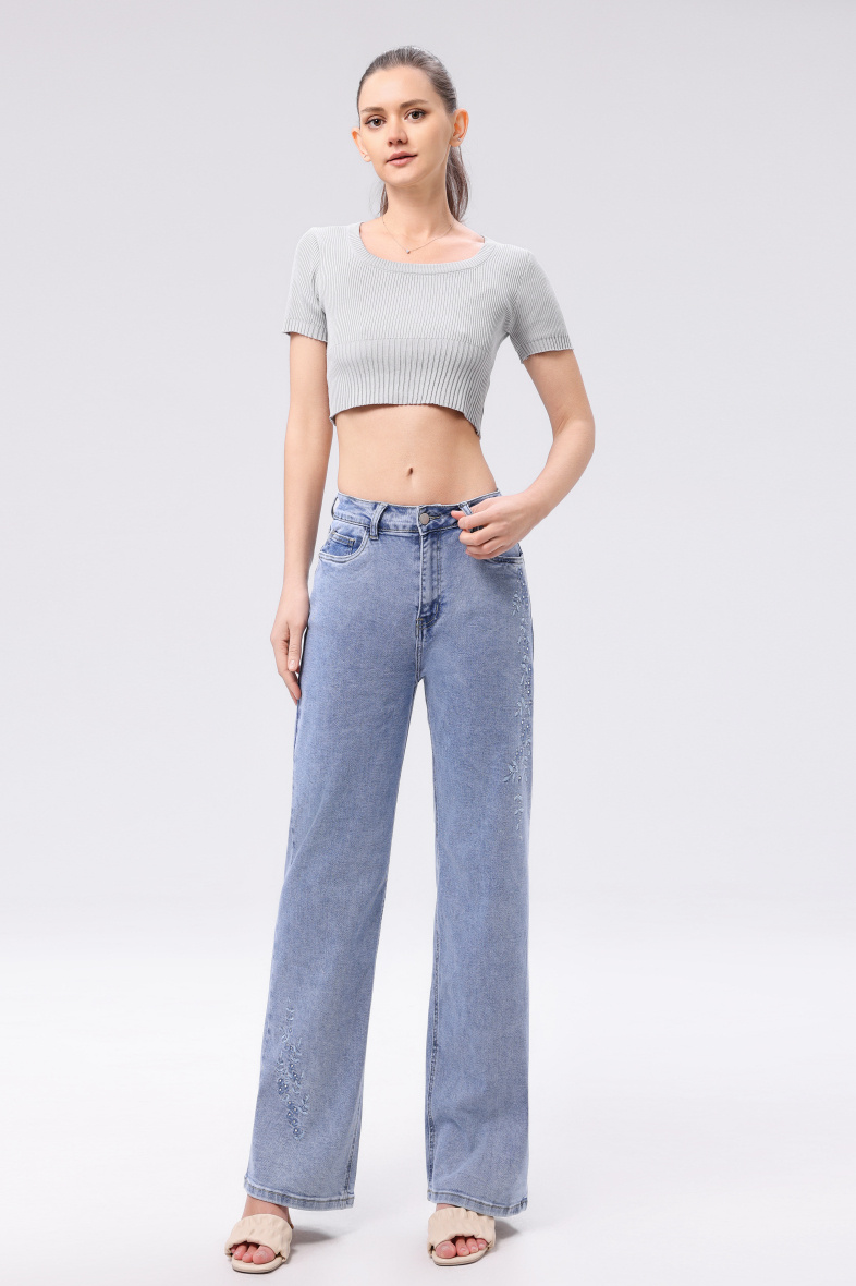 Großhändler DESTINA - Jeans mit weitem Bein und Strasssteinen