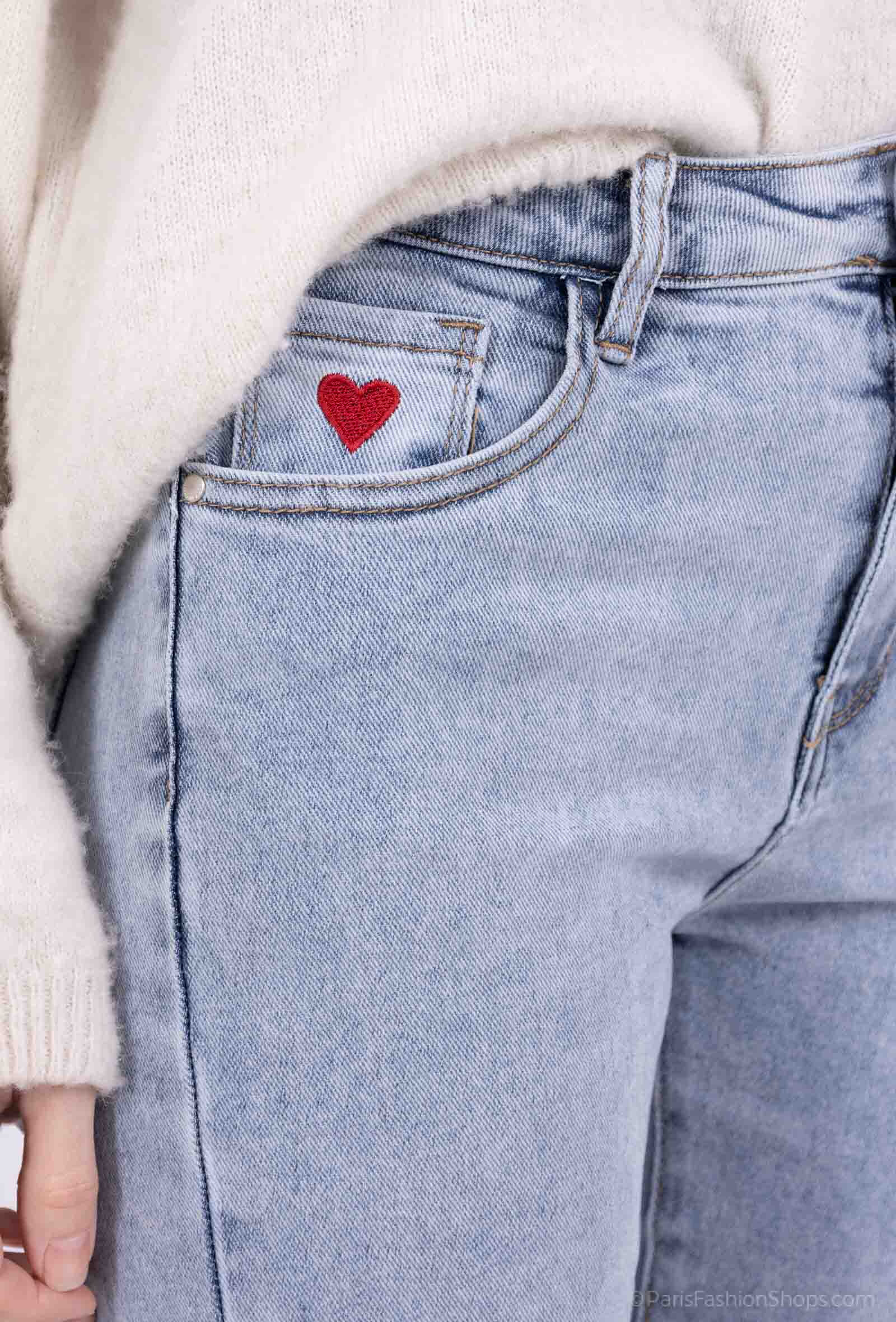Großhändler DESTINA - Herzgestickte Jeans auf der Tasche