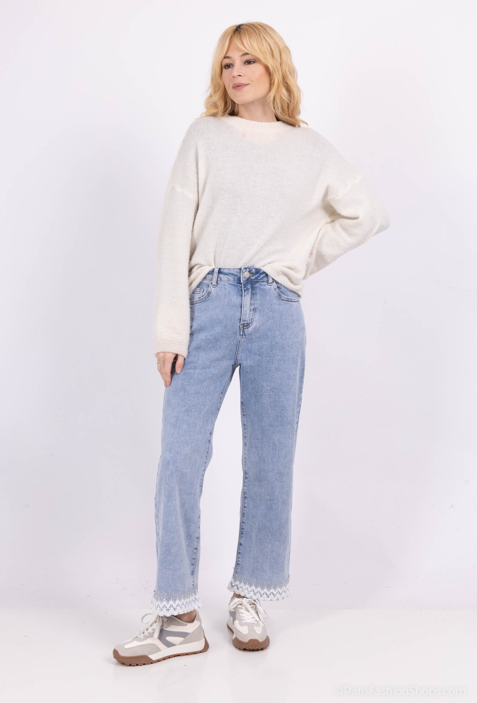 Großhändler DESTINA - Lockere Jeans mit Spitze