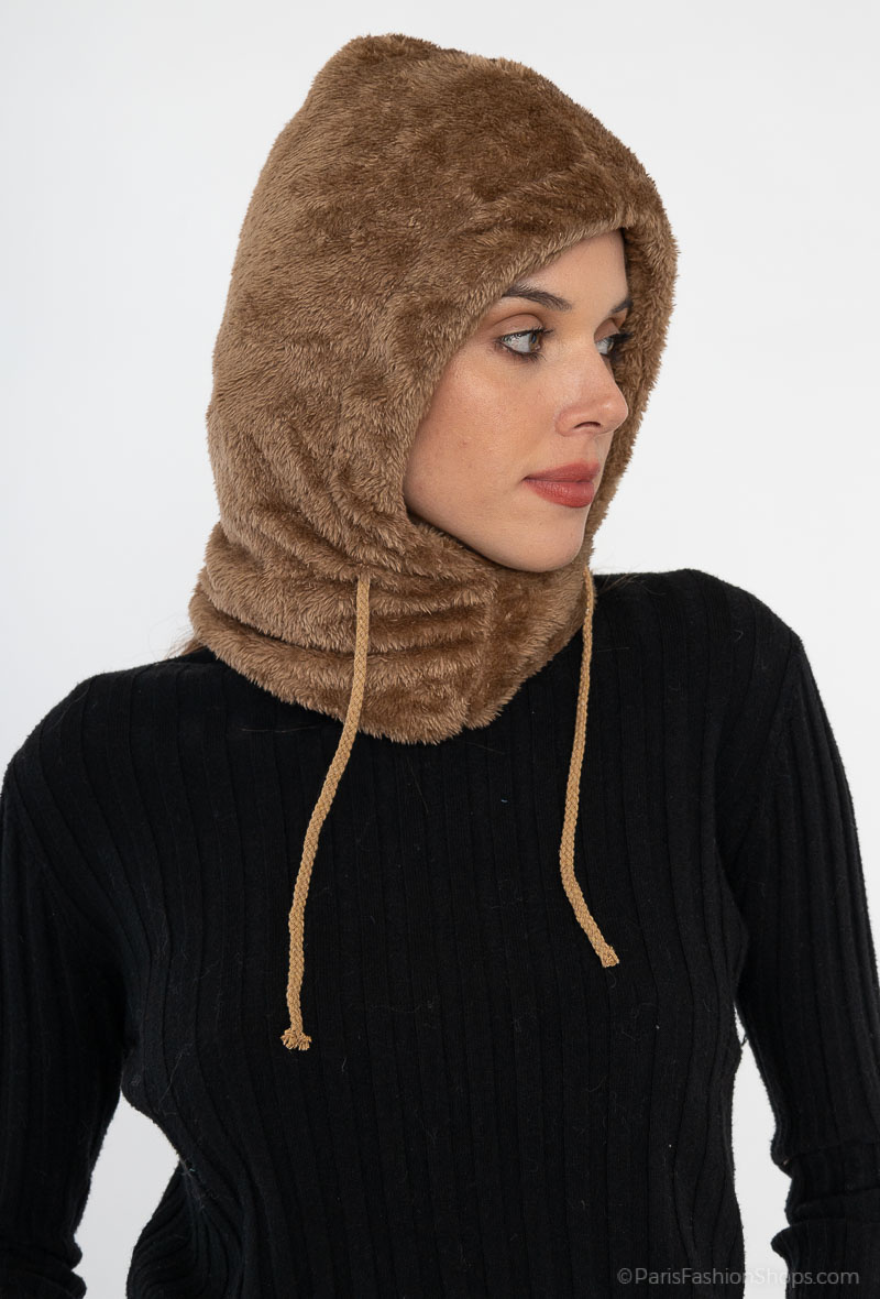 Grossiste DH DIFFUSION - Cagoule Doux fourrée en moumoute pilou pilou Femme Extra Chaud