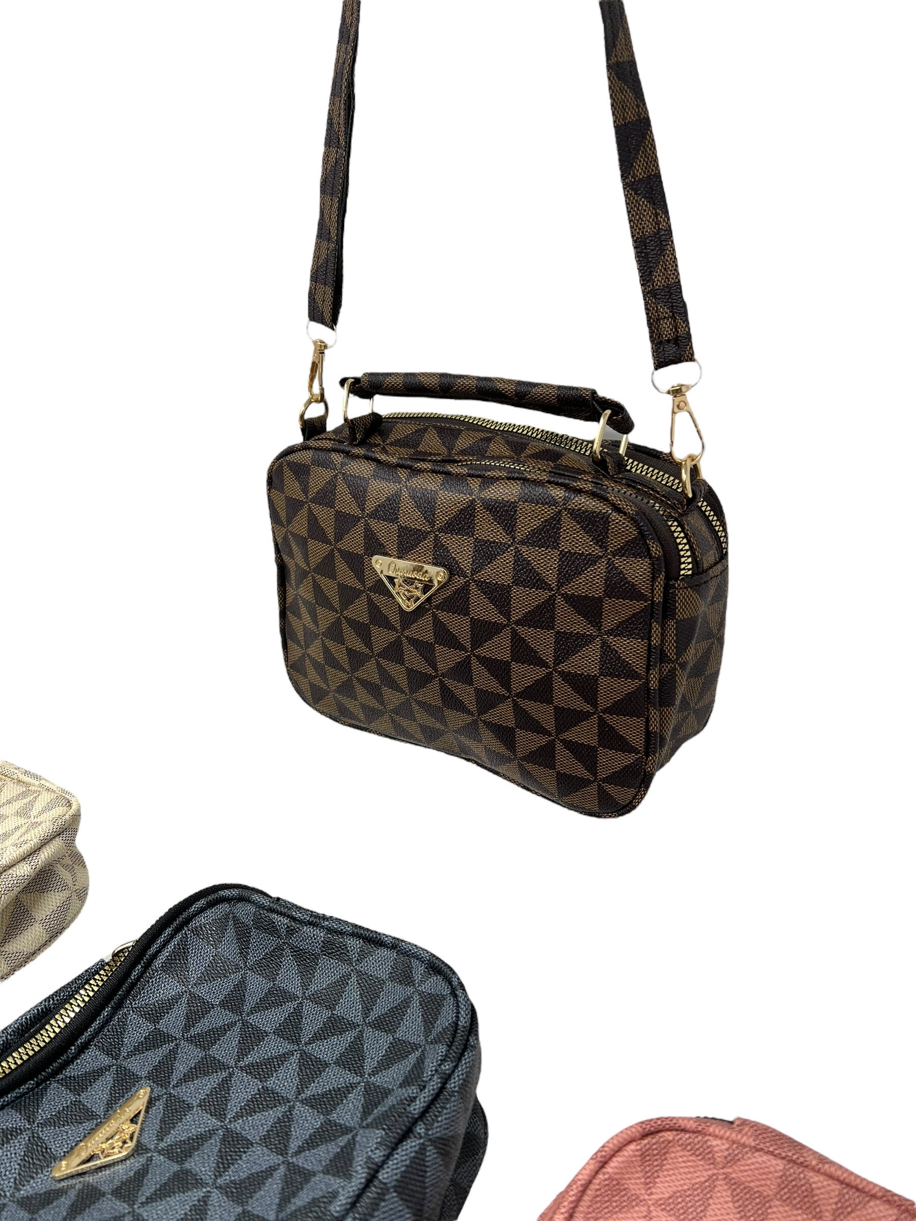Wholesaler DH DIFFUSION - Woman bag Quilted Chains