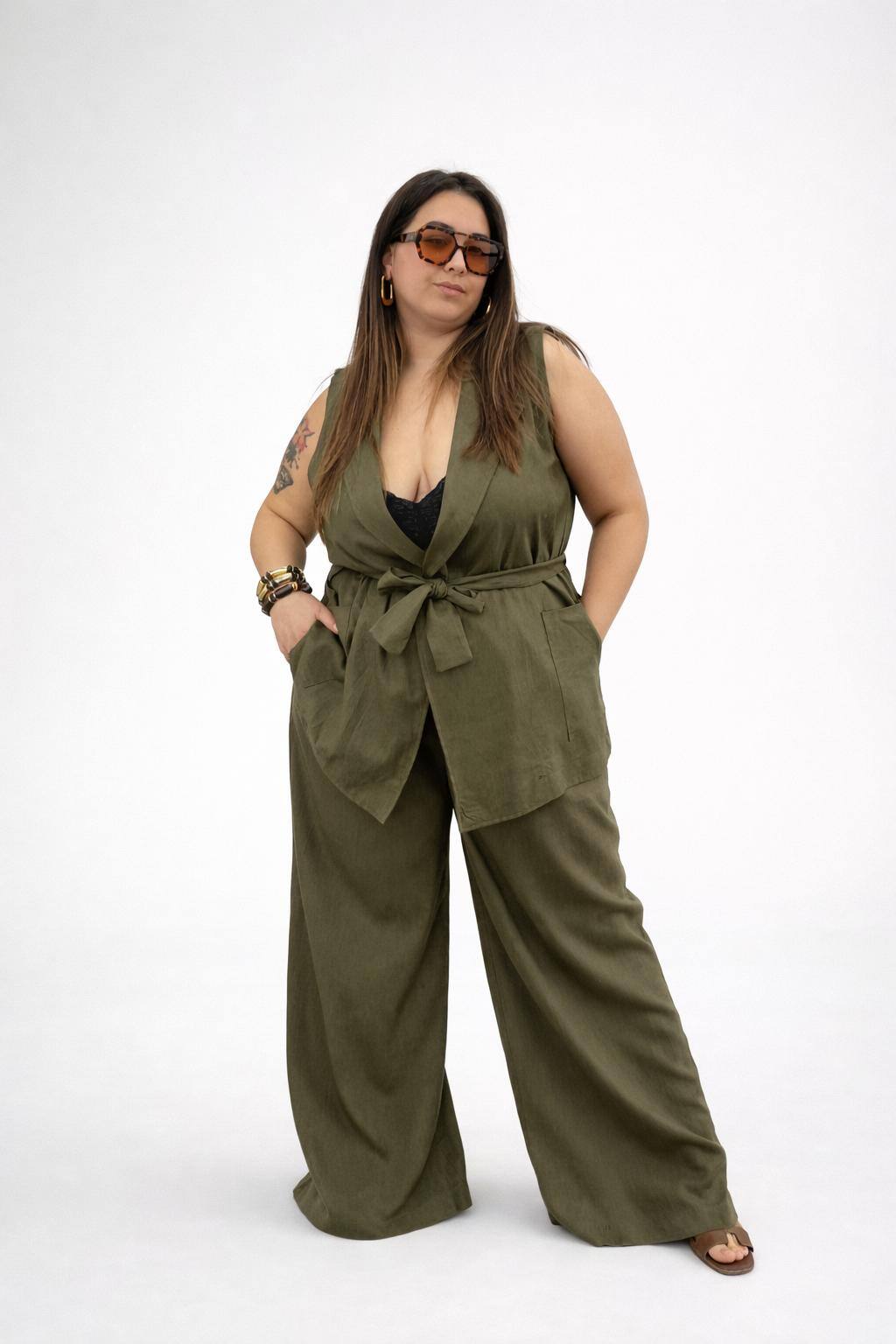 Wholesaler DIADEMA - Elegant waistcoat