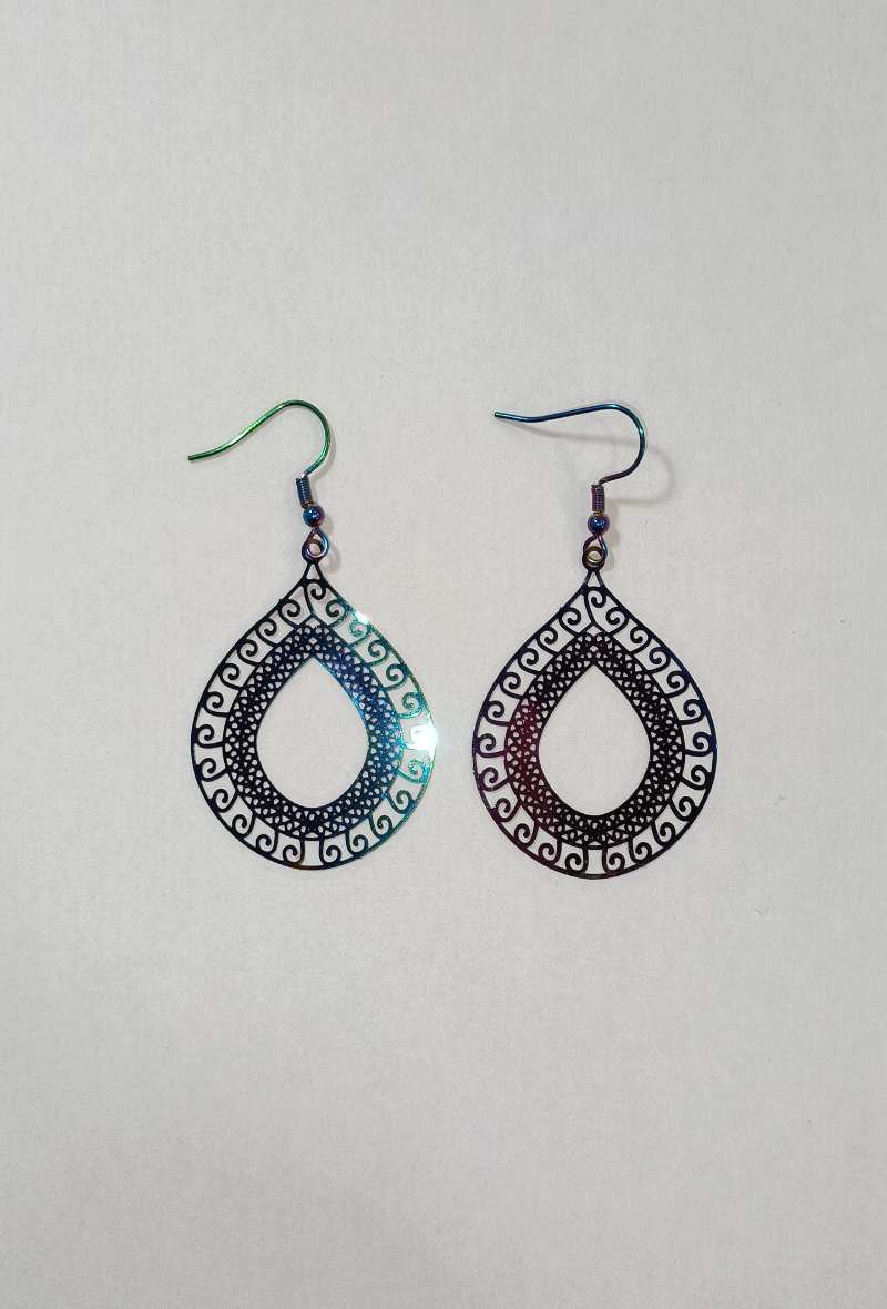 Grossiste Diamond - BOUCLE D'OREILLE ACIER GOUTTE MOTIF
