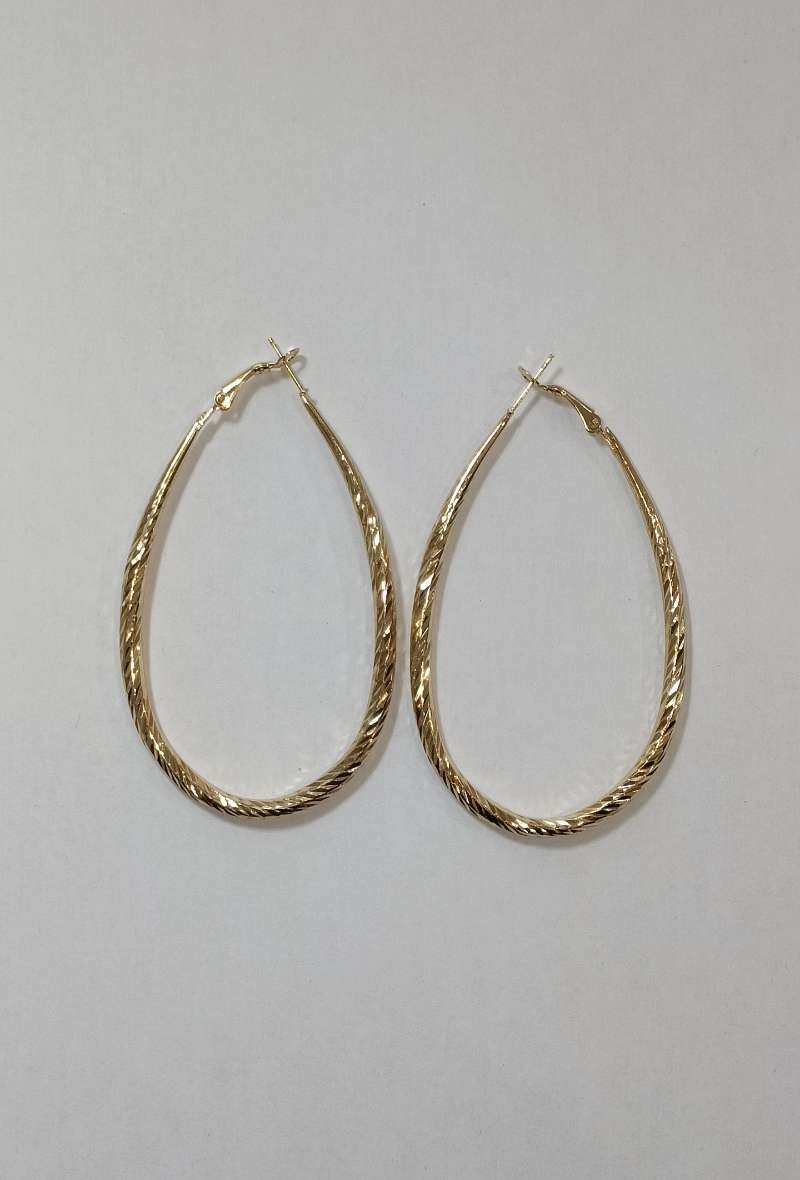 Grossiste Diamond - BOUCLE D'OREILLE GOUTTE TRAIT DIAGONALE CREUX