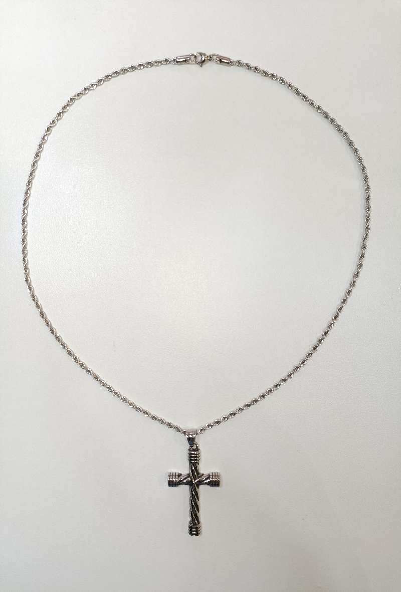 Grossiste Diamond - COLLIER ACIER CROIX