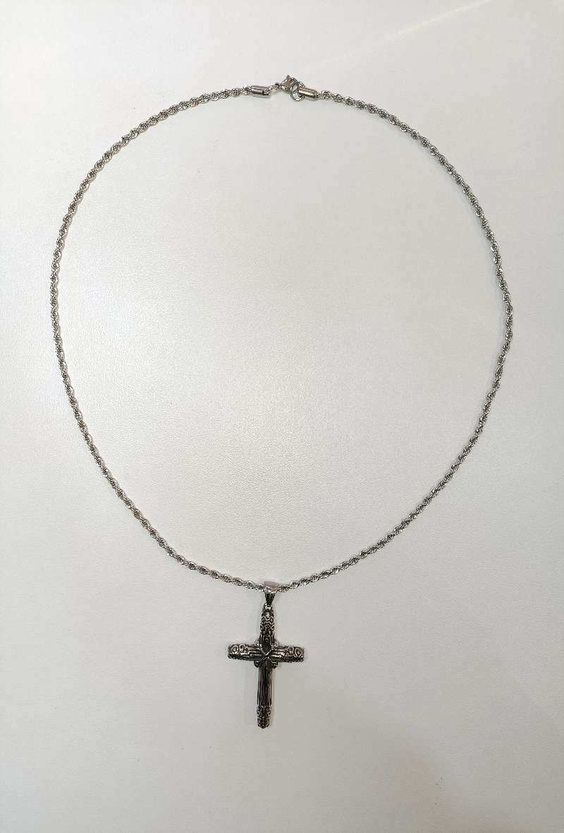 Grossiste Diamond - COLLIER ACIER CROIX