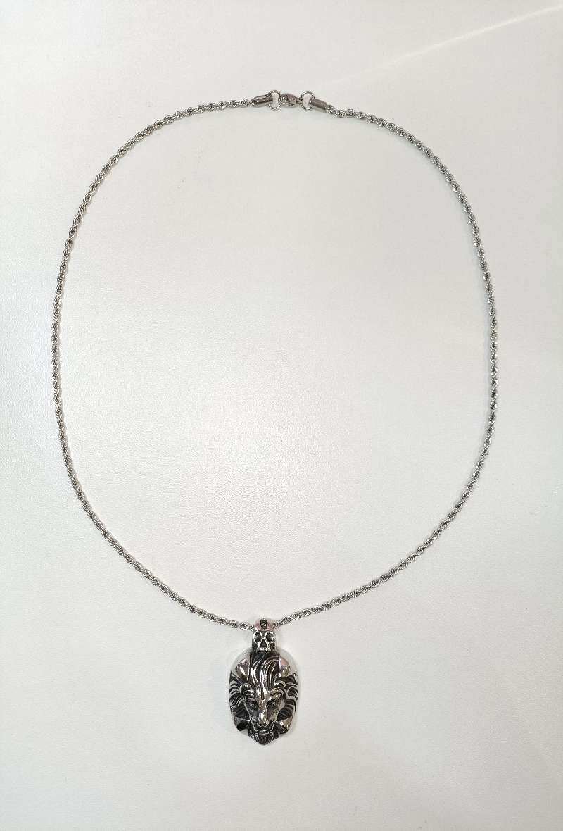 Grossiste Diamond - COLLIER ACIER LION CARRE