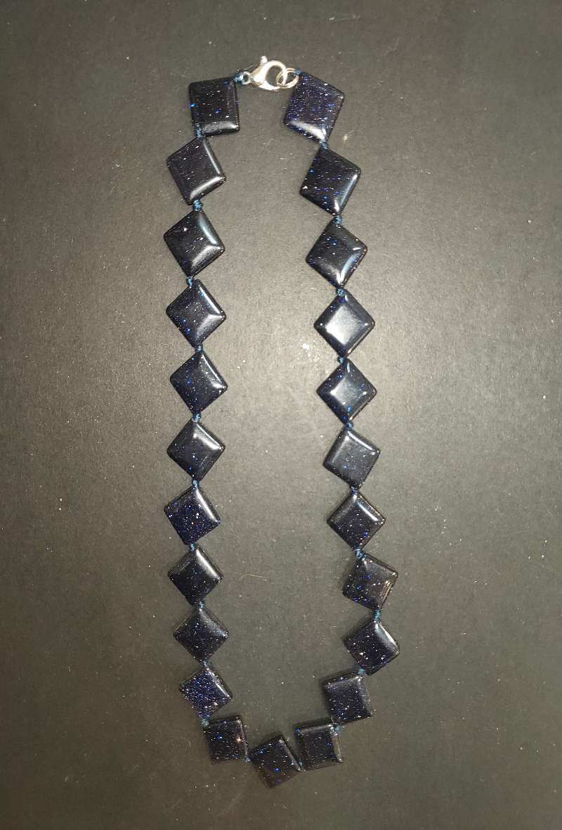 Grossiste Diamond - COLLIER PIERRE DE SOLEIL BLEUE CARRE