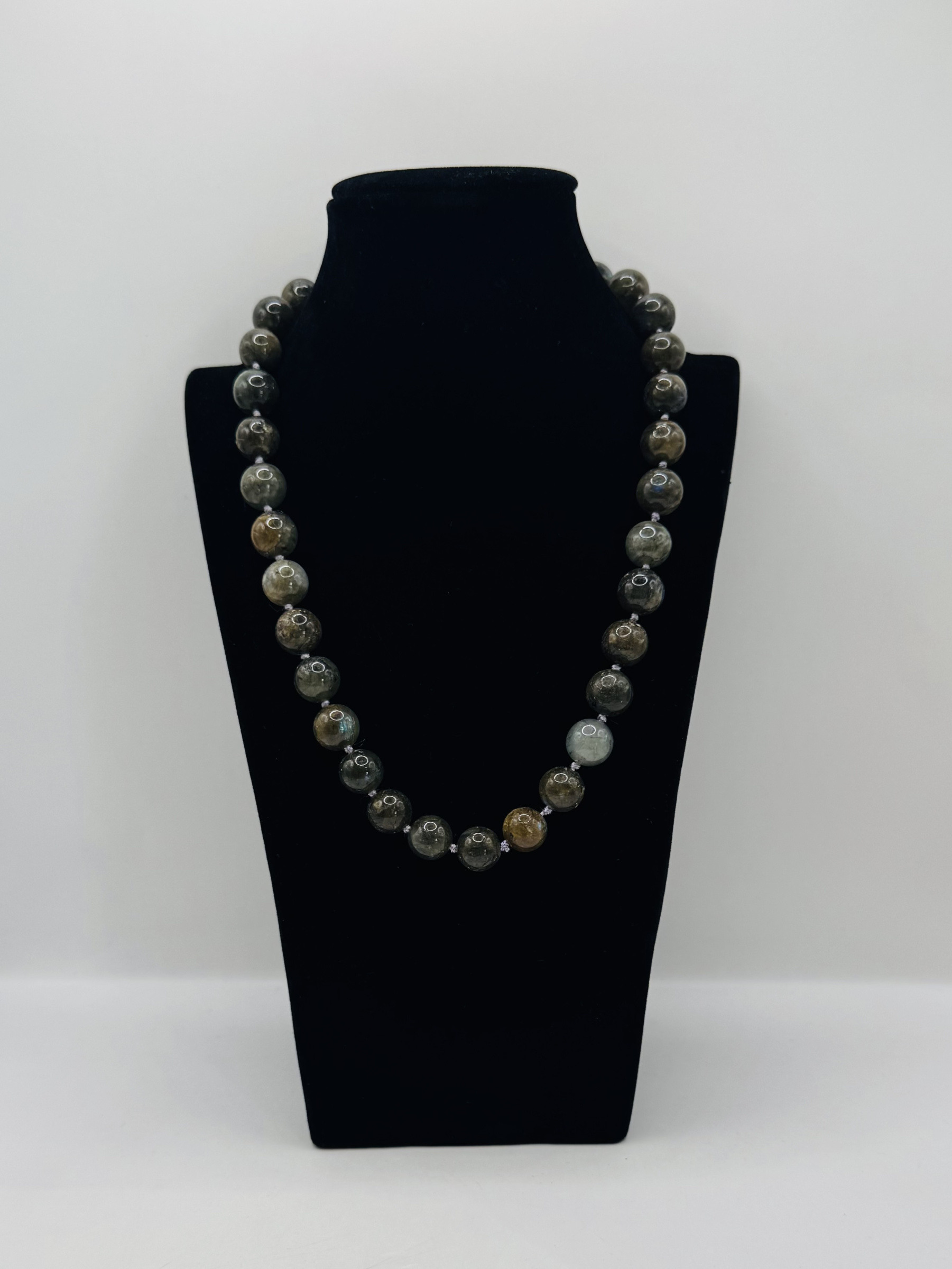 Grossiste Diamond - Collier labradorite boule rond