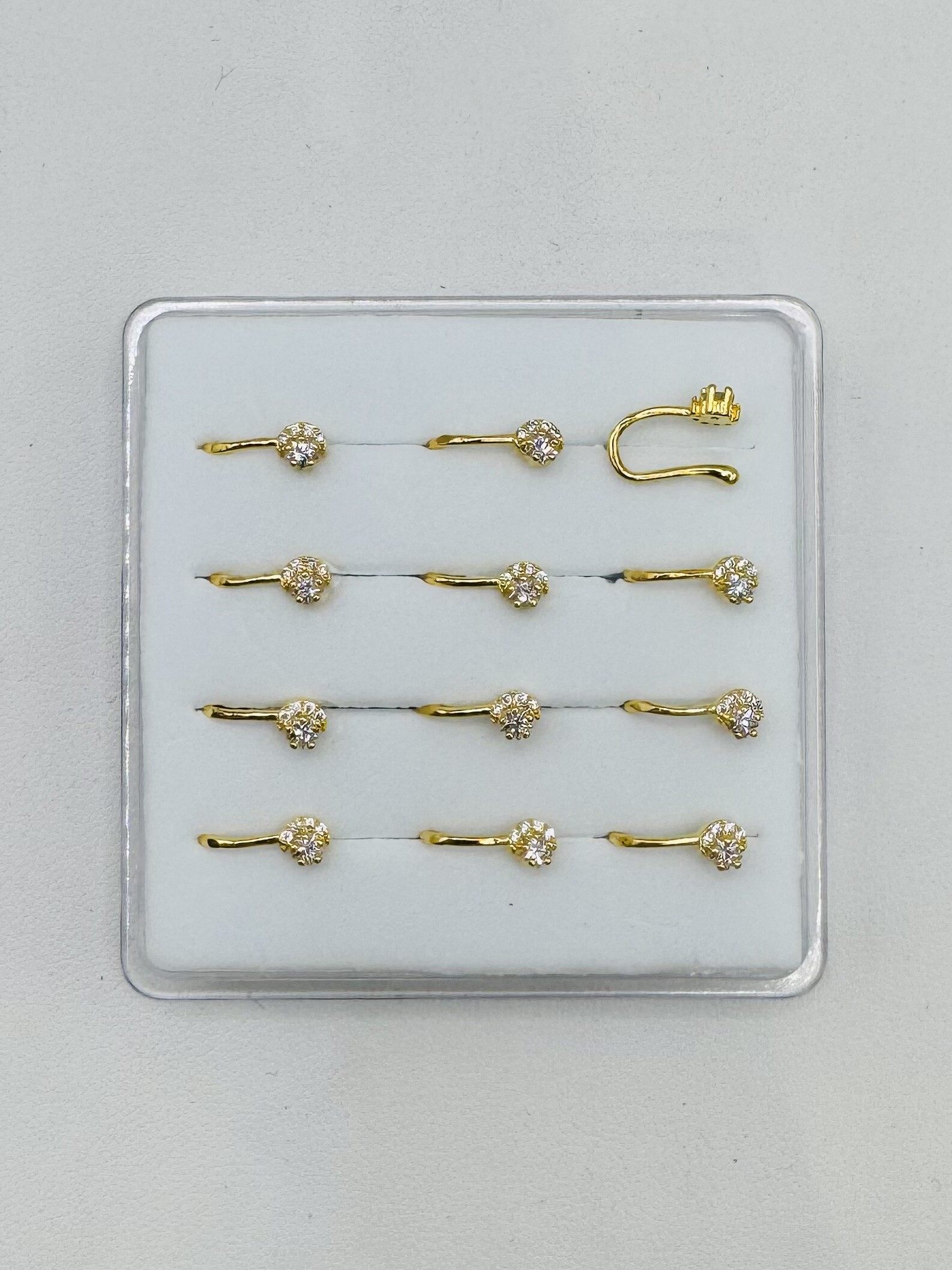 Großhändler Diamond - Runder Clip-On-Nasenring mit Strasssteinen