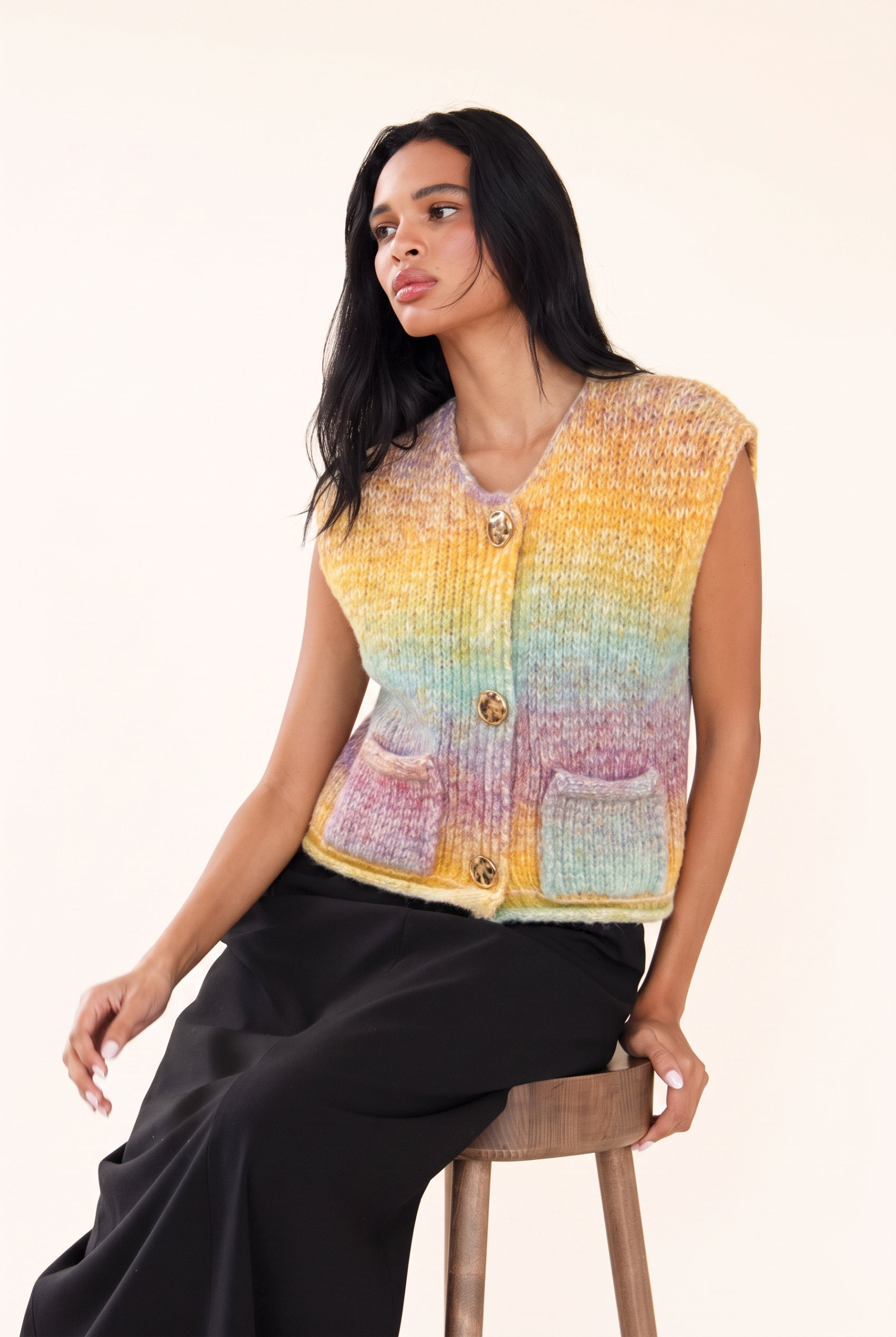 Grossiste DIVA TEX - Gilet sans manches en maille multicolore