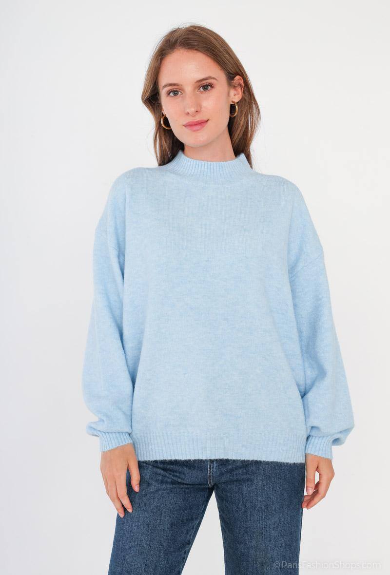 Wholesaler Dix-onze - Very soft cable v-neck sweater