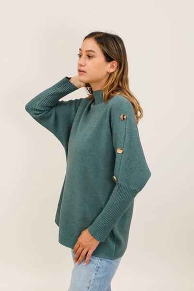 Großhändler Dix-onze - Oversize-Pullover mit goldfarbenen Knöpfen Großhändler Dix-onze - Oversize-Pullover mit goldfarbenen Knöpfen