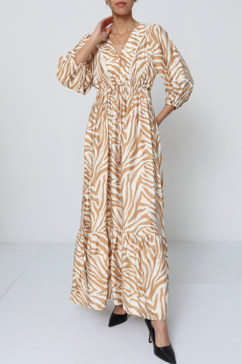 Wholesaler Dix-onze - Maxi dress decorated with gold thread
