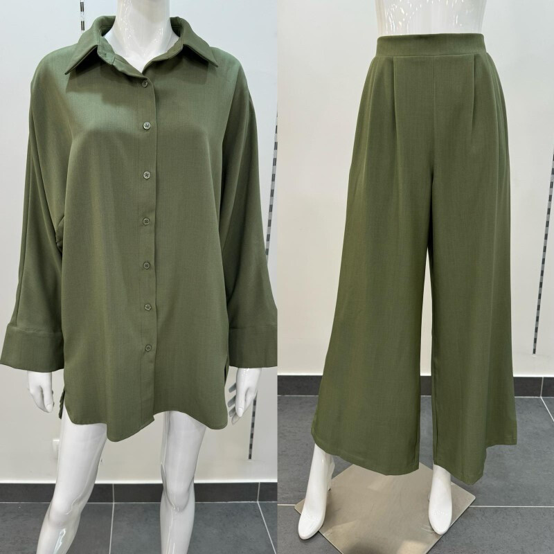 Wholesaler Dolssaci - Plain set with buttons