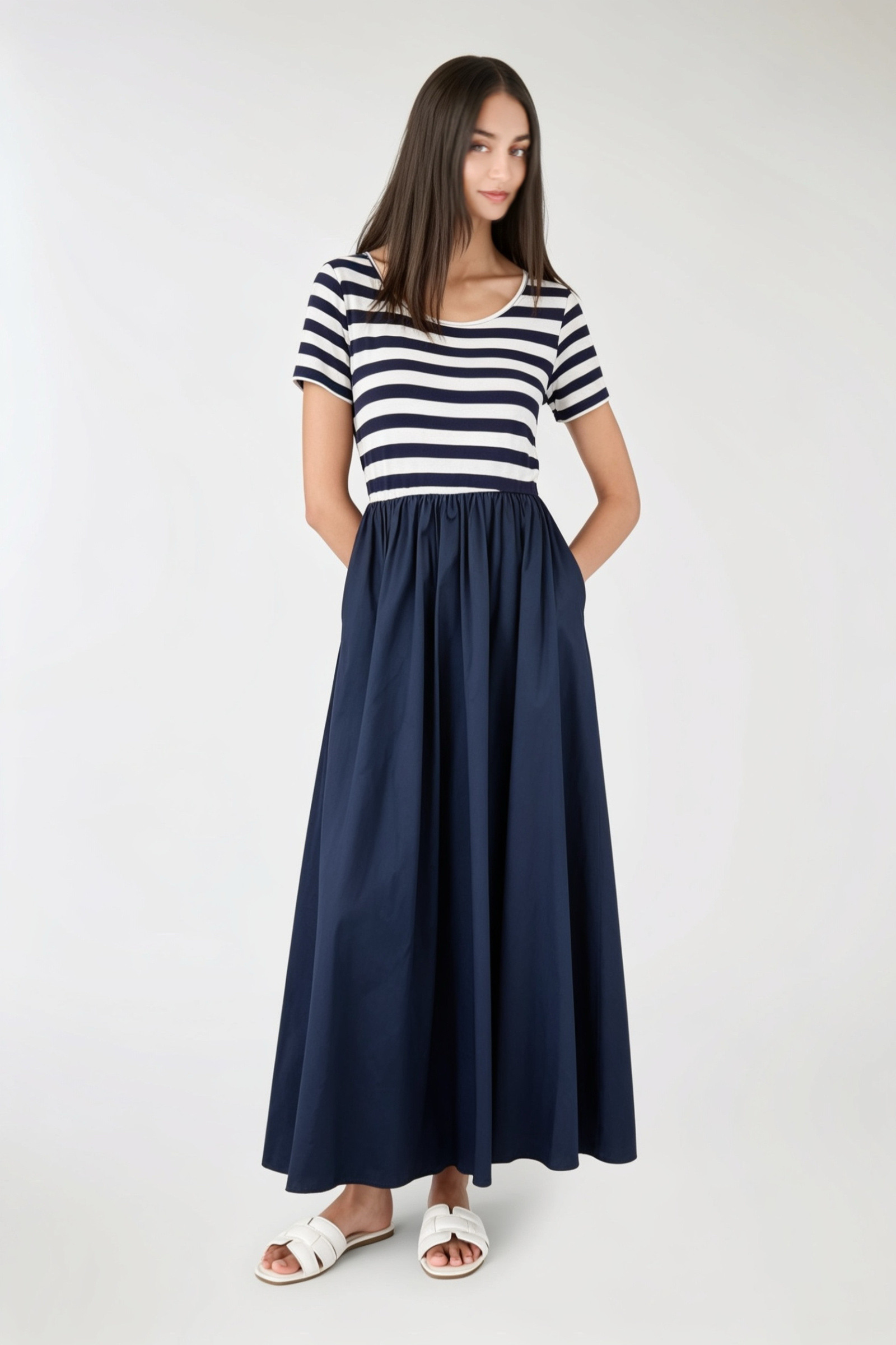 T-shirt dress with flared skirt | Paris Fashion Shops