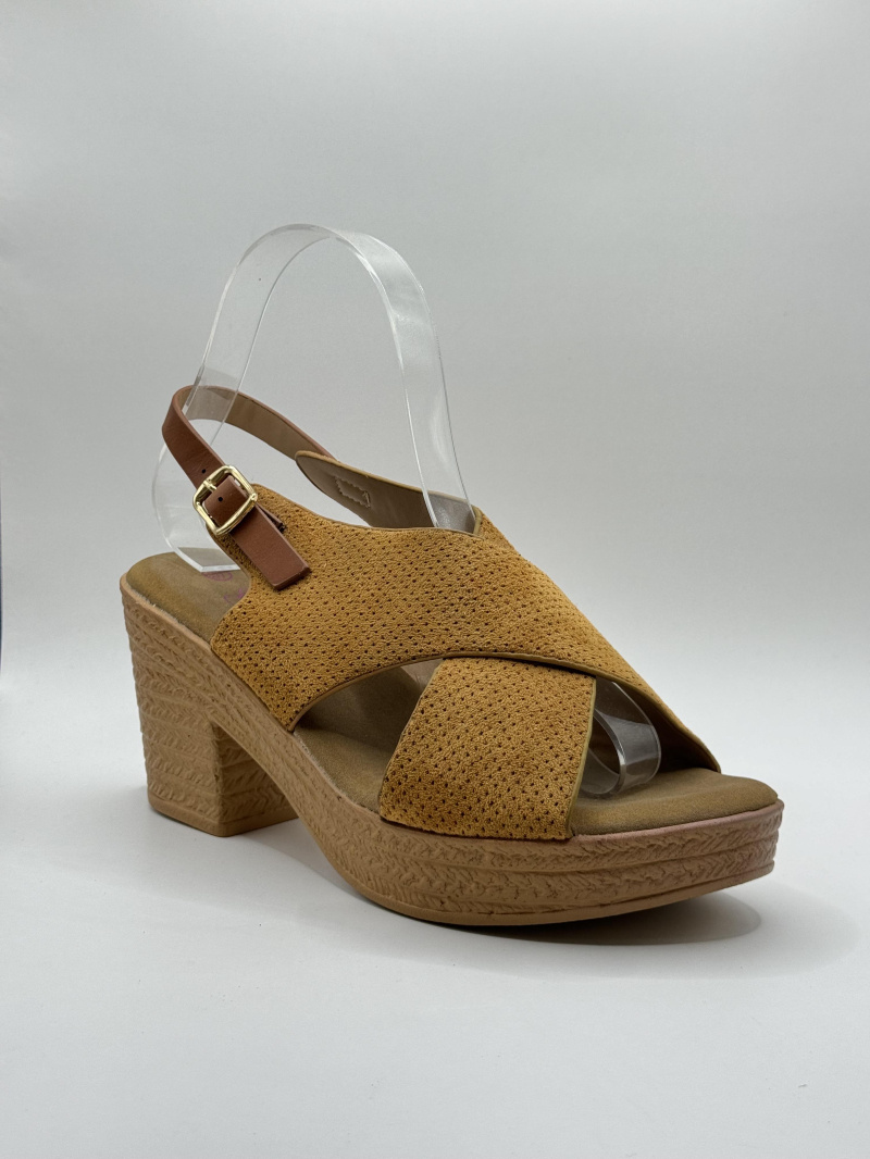 Wholesaler Double Hearts - Elegant and comfortable pumps