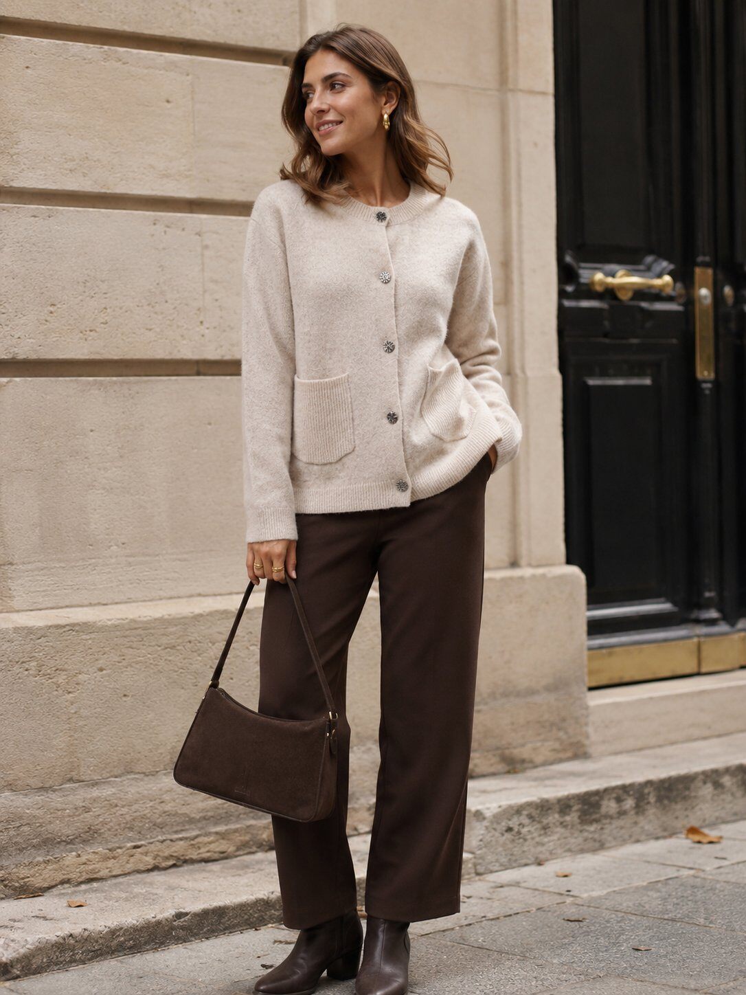 Wholesaler E.DIVA - Women's cardigan with silver buttons and pockets