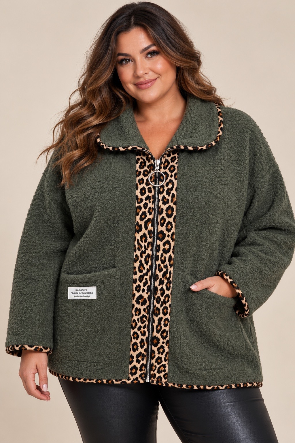 Grossiste E&F - GILET A ZIP AVEC UN PEU D IMPRIMER LEOPARD