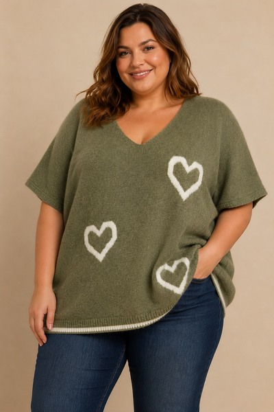 Grossiste E&F - PULL MANCHE COURTE AVEC DES COEUR Grossiste E&F - PULL MANCHE COURTE AVEC DES COEUR