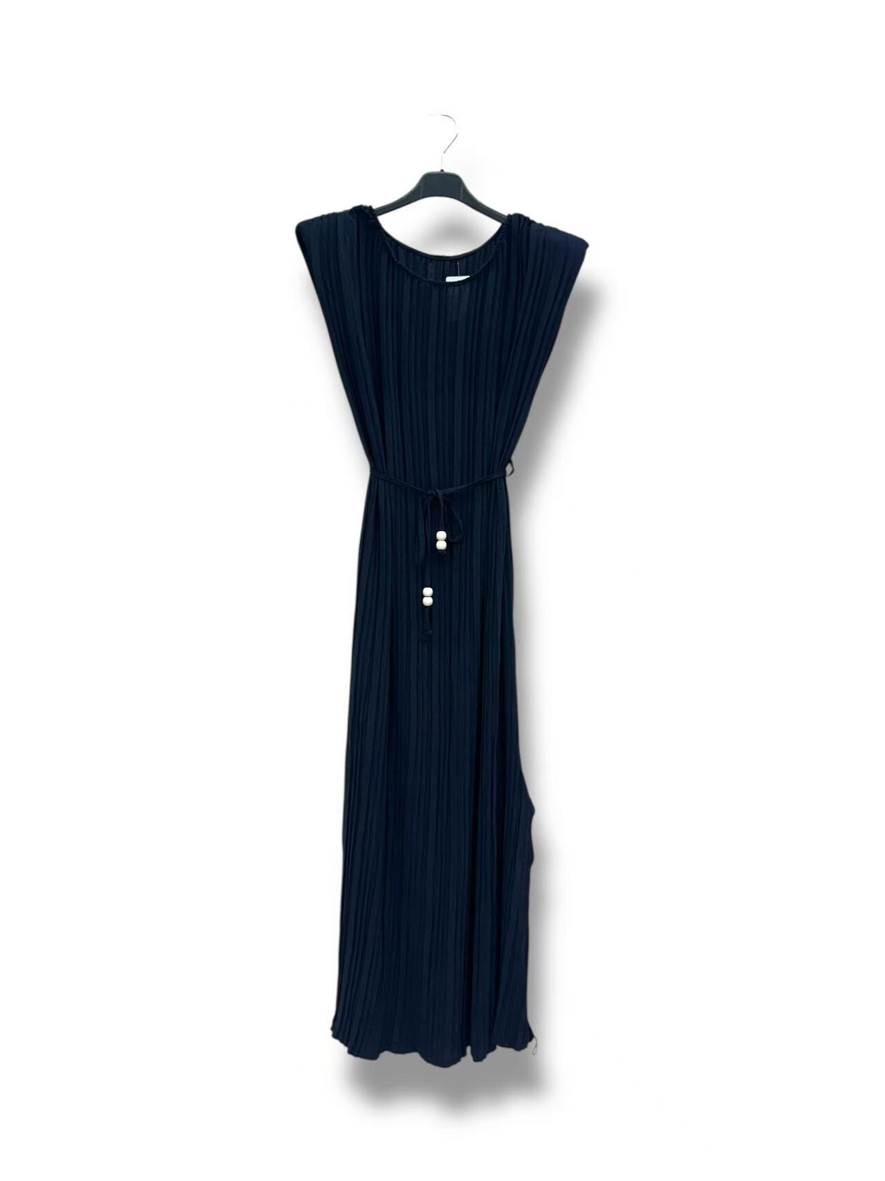 Grossiste E&F - ROBE PLISEES SANS MANCHE