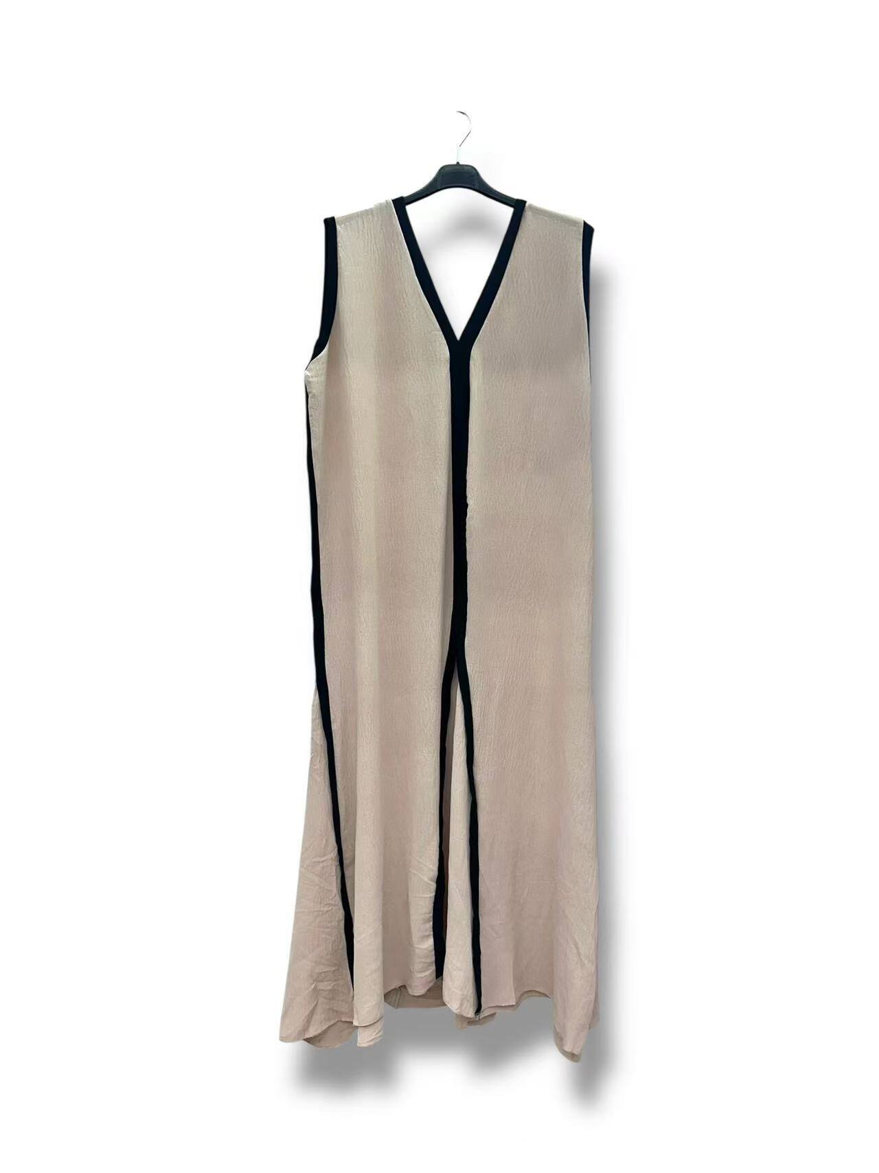 Großhändler E&F - KLEID