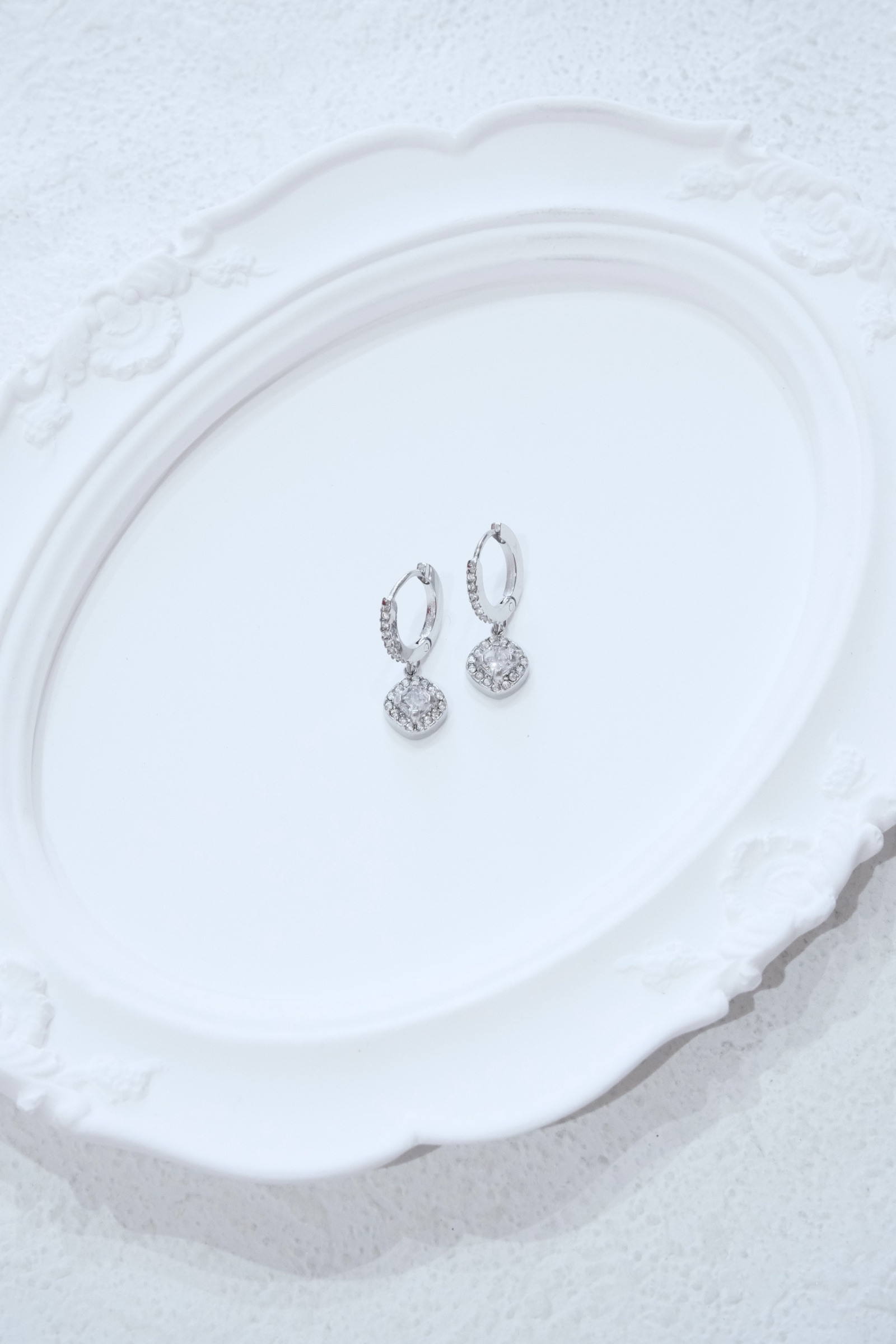 Mayorista Eclador Bijoux - Eado en el acero inoxidable.  Anillo de orejas de mujeres
