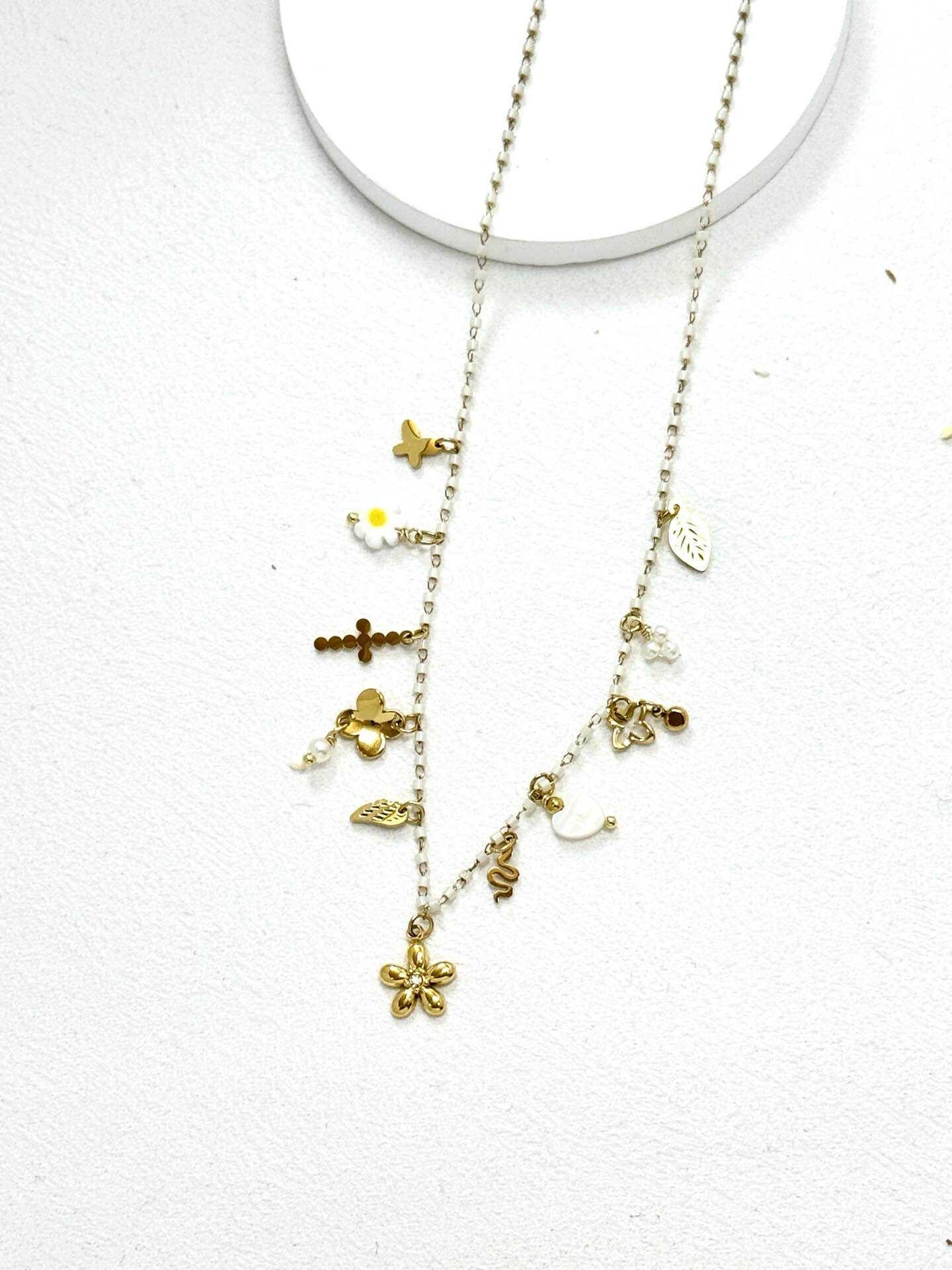 Grossiste Eclador Bijoux - Collier en acier Inoxydable avec des breloques