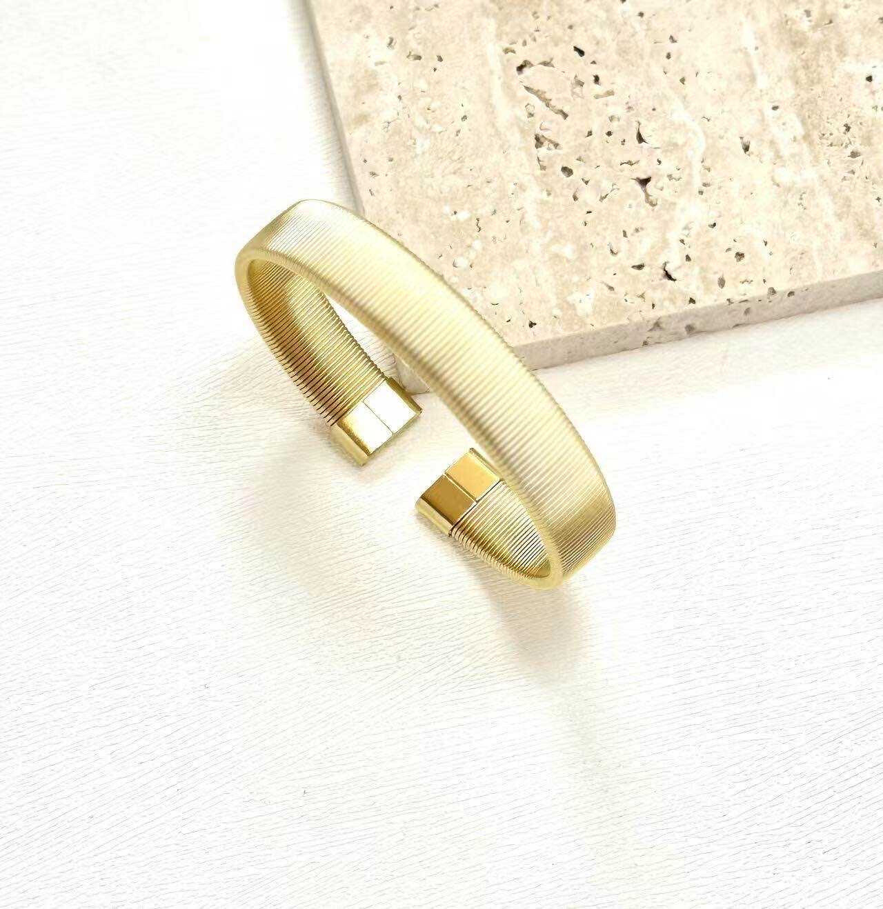 Grossiste Eclador Bijoux - Bracelet en acier Inoxydable