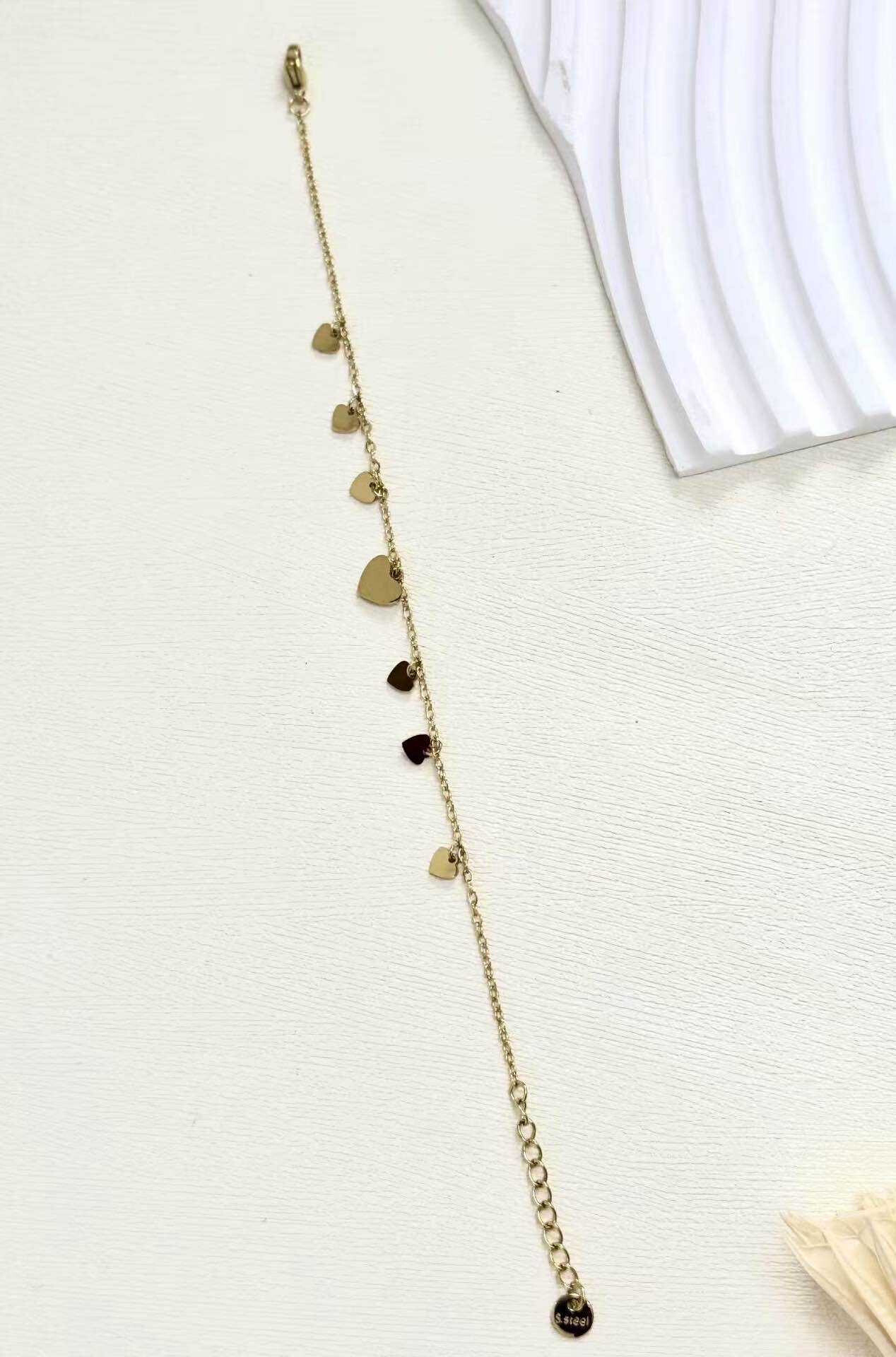 Grossiste Eclador Bijoux - Bracelet en acier Inoxydable avec cœur
