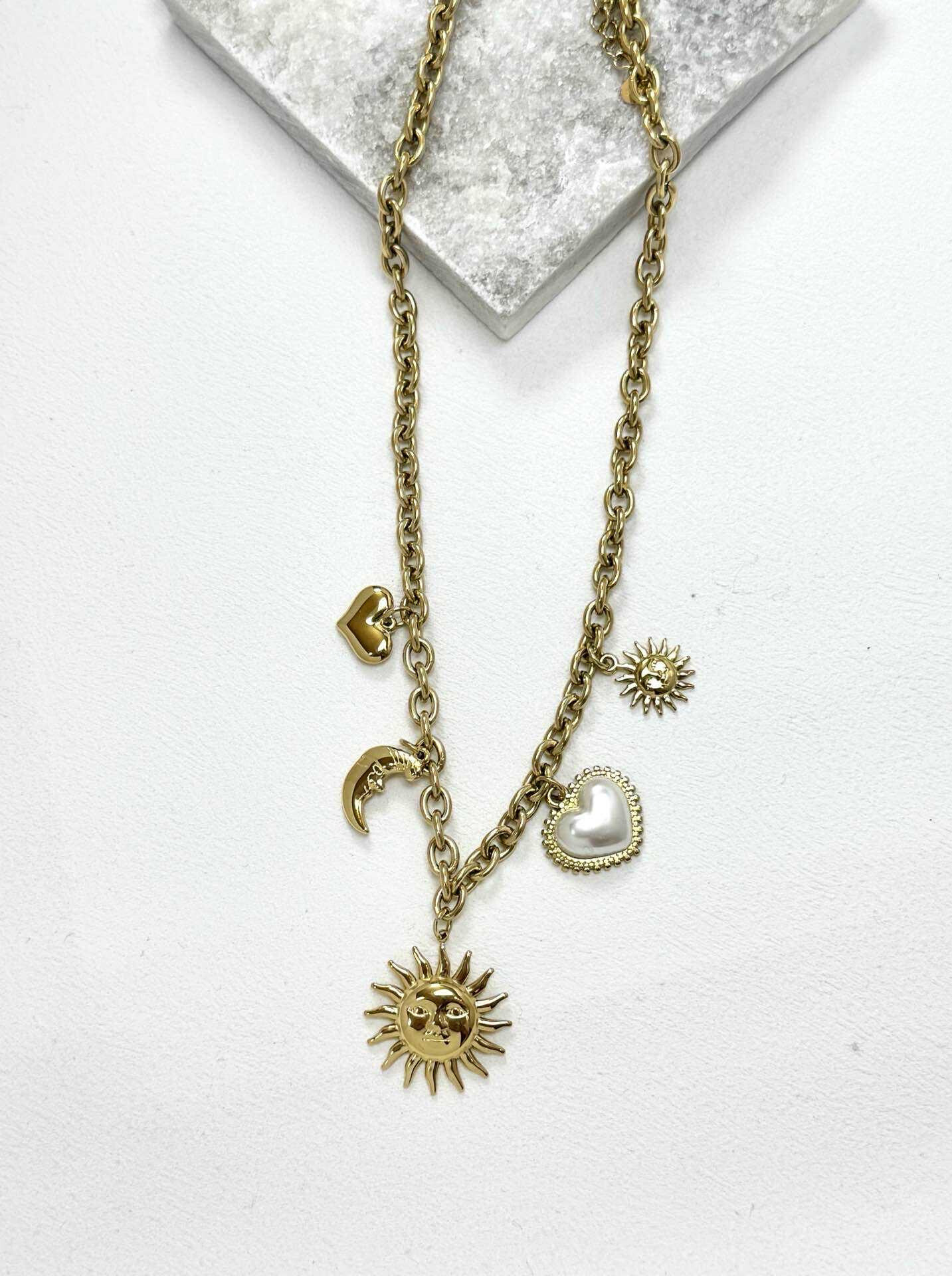 Grossiste Eclador Bijoux - collier femme en  acier inoxydable breloque  avec soleil en pendentif