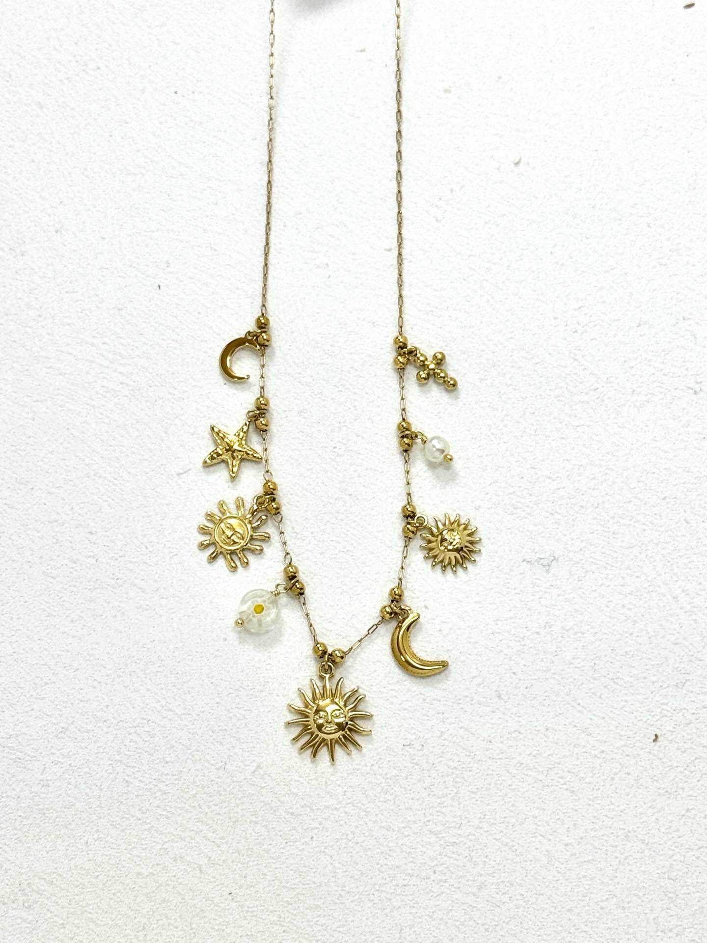 Grossiste Eclador Bijoux - Collier  fin en acier Inoxydable avec des breloques