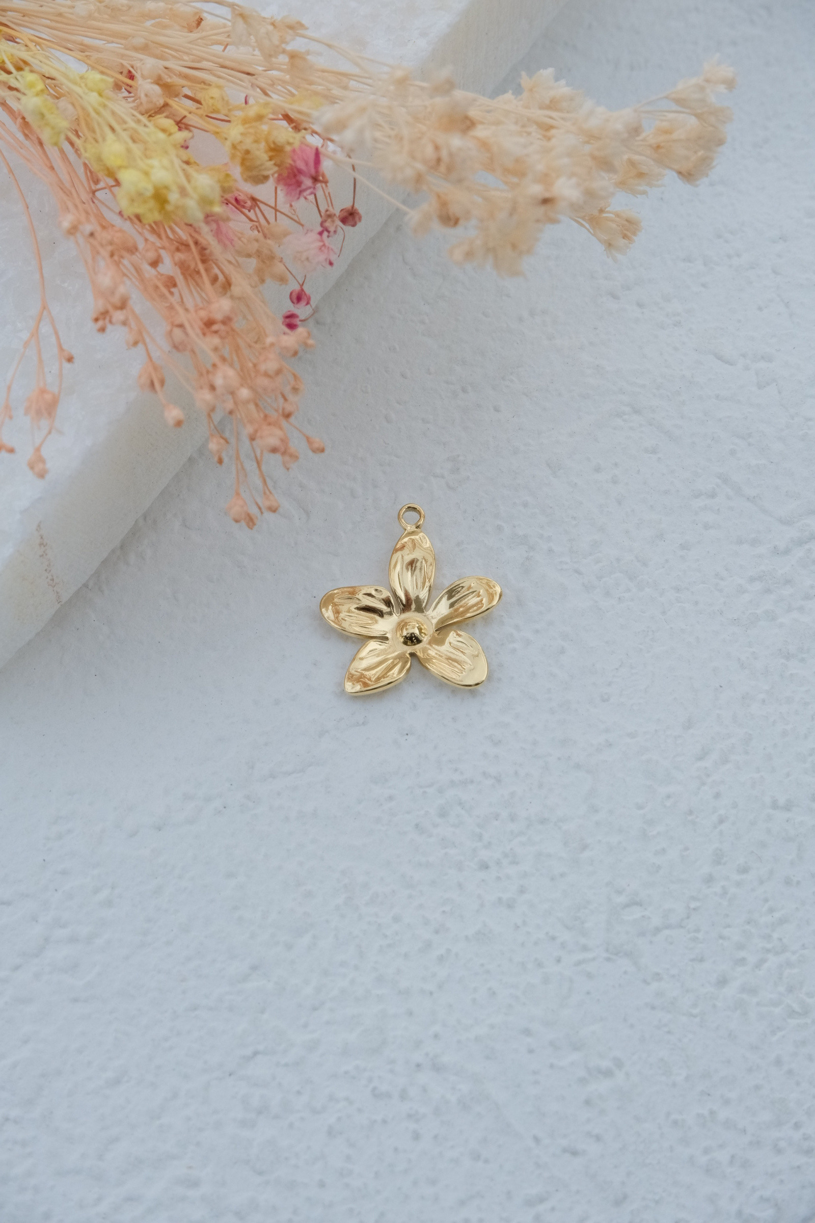 Mayorista Eclador Bijoux - Chambres de acero inoxidable en forma de corazón.