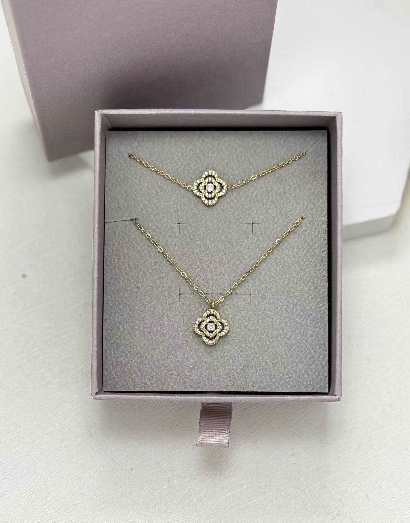 Grossiste Eclador Bijoux - Coffret cadeau femme en acier Inoxydable.
