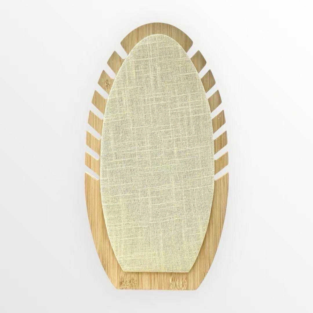 Grossiste Eclador Bijoux - Présentoir de collier en bois