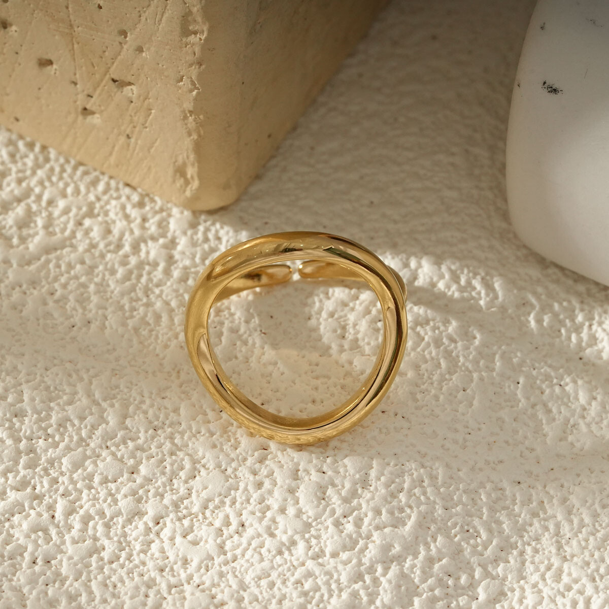 Wholesaler Eclat Paris - Asymmetrical oval designer ring in polished ring