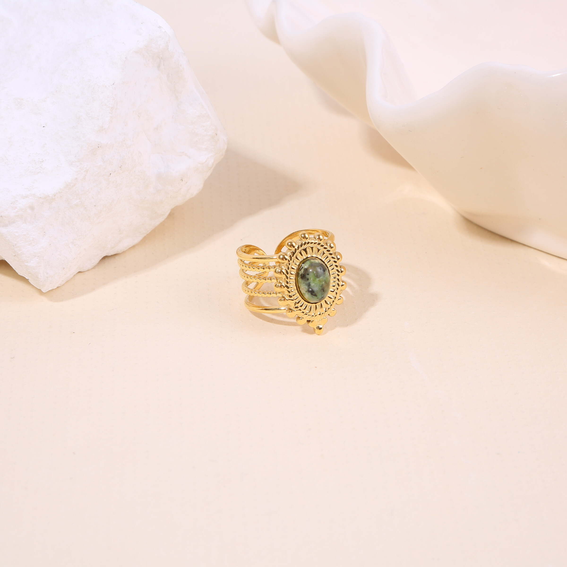 Wholesaler Eclat Paris - Adjustable golden ring Multi -row rings with African turquoise