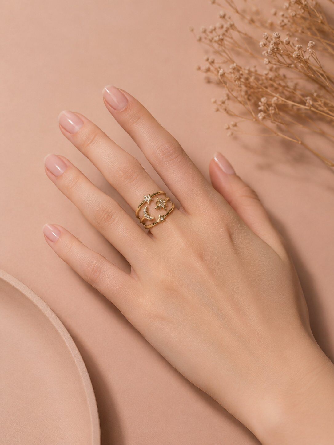 Grossiste Eclat Paris - Bague dorée ajustable lune et étoiles serties de strass