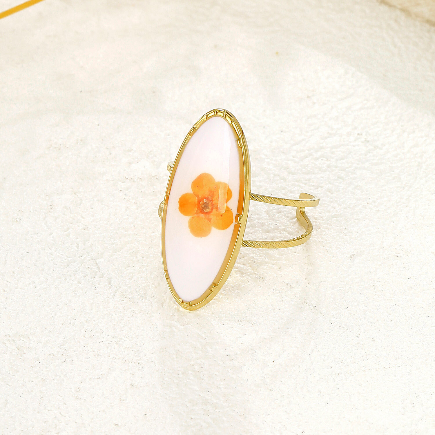 Mayorista Eclat Paris - Anillo dorado ovalado blanco con flor naranja