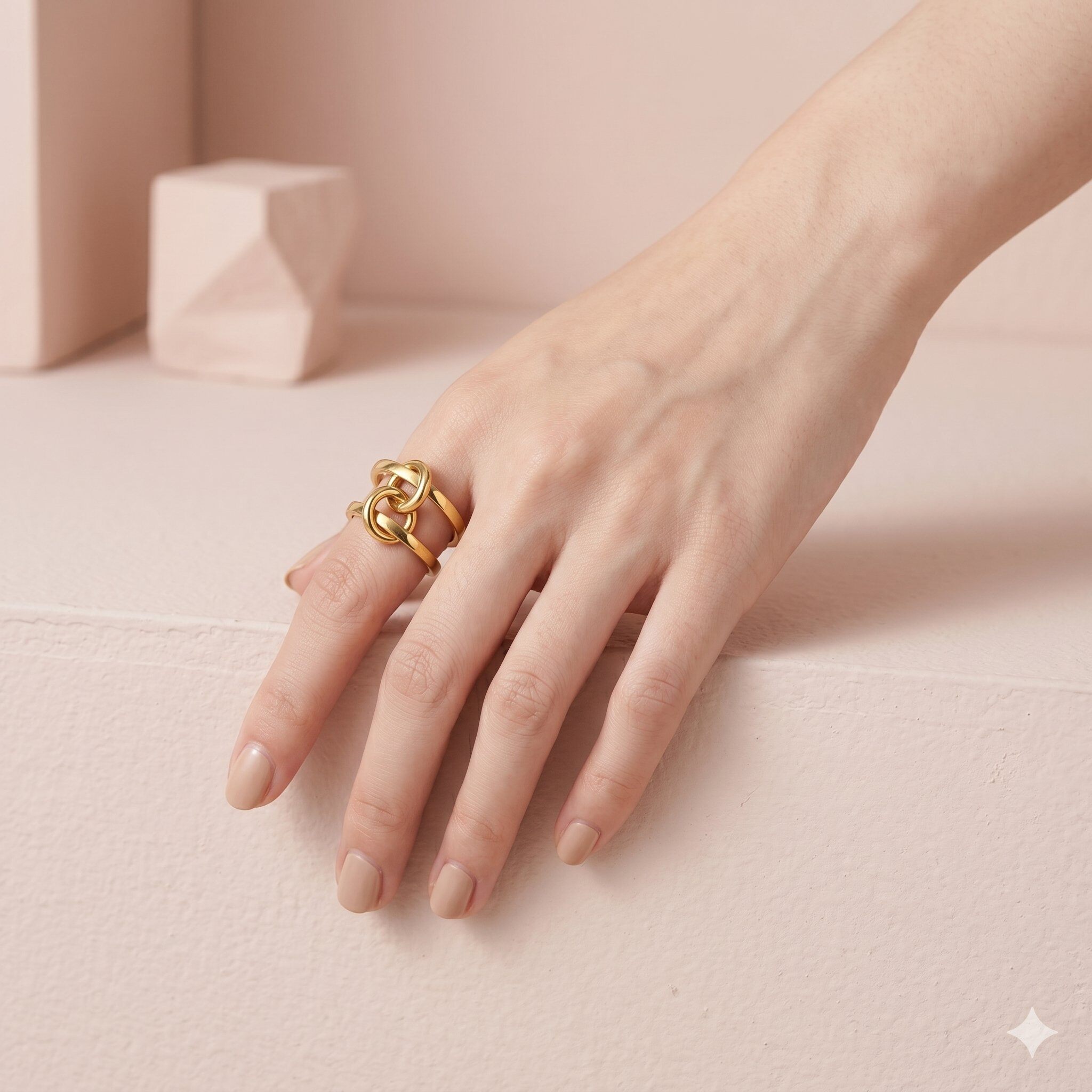 Wholesaler Eclat Paris - Gold knotted double band ring