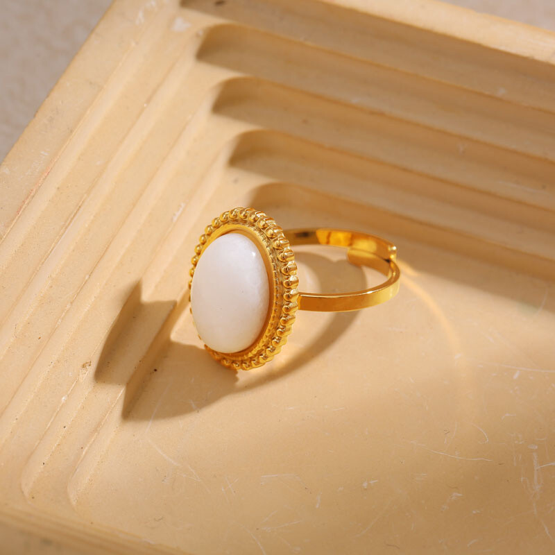 Wholesaler Eclat Paris - Adjustable golden ring with white stone