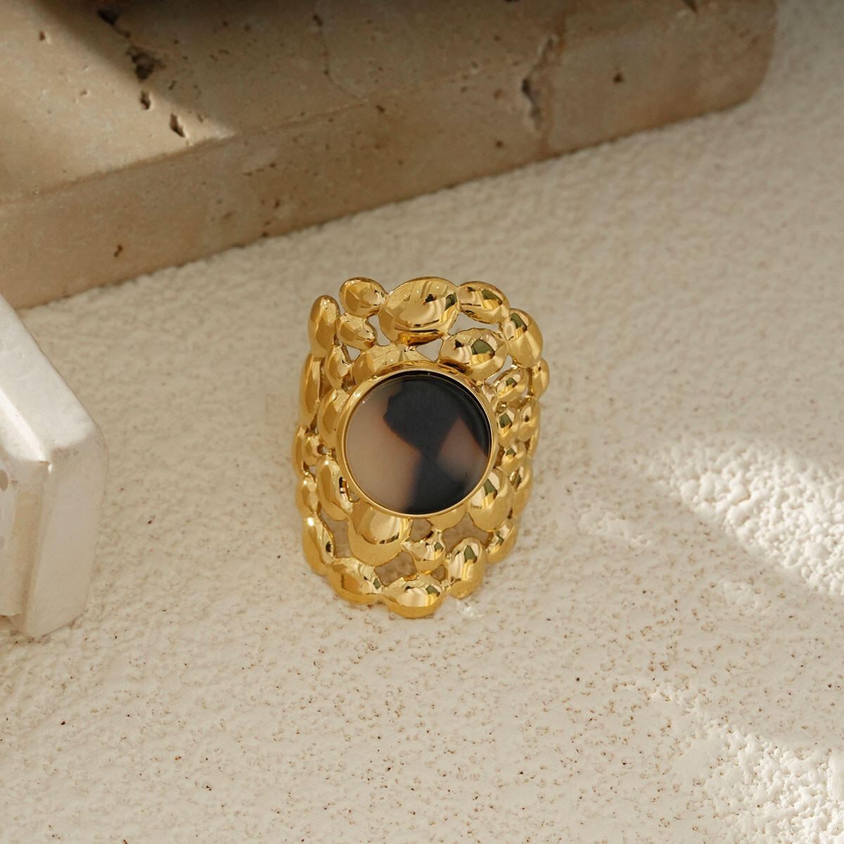Mayorista Eclat Paris - Anillo de oro texturizado en burbujas de trabajo abiertamente motivo de leopardo